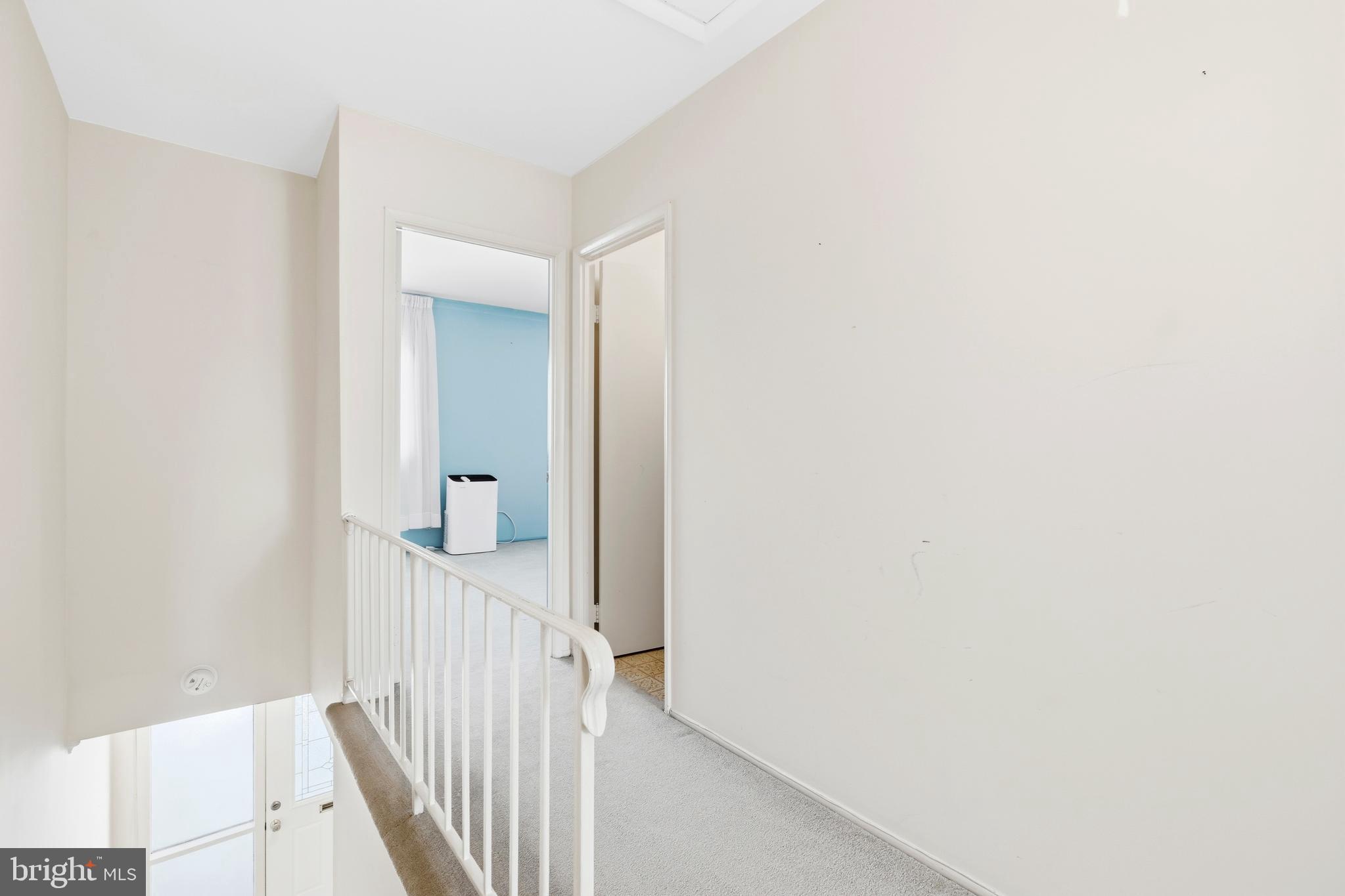 LEISURE WORLD - Residential