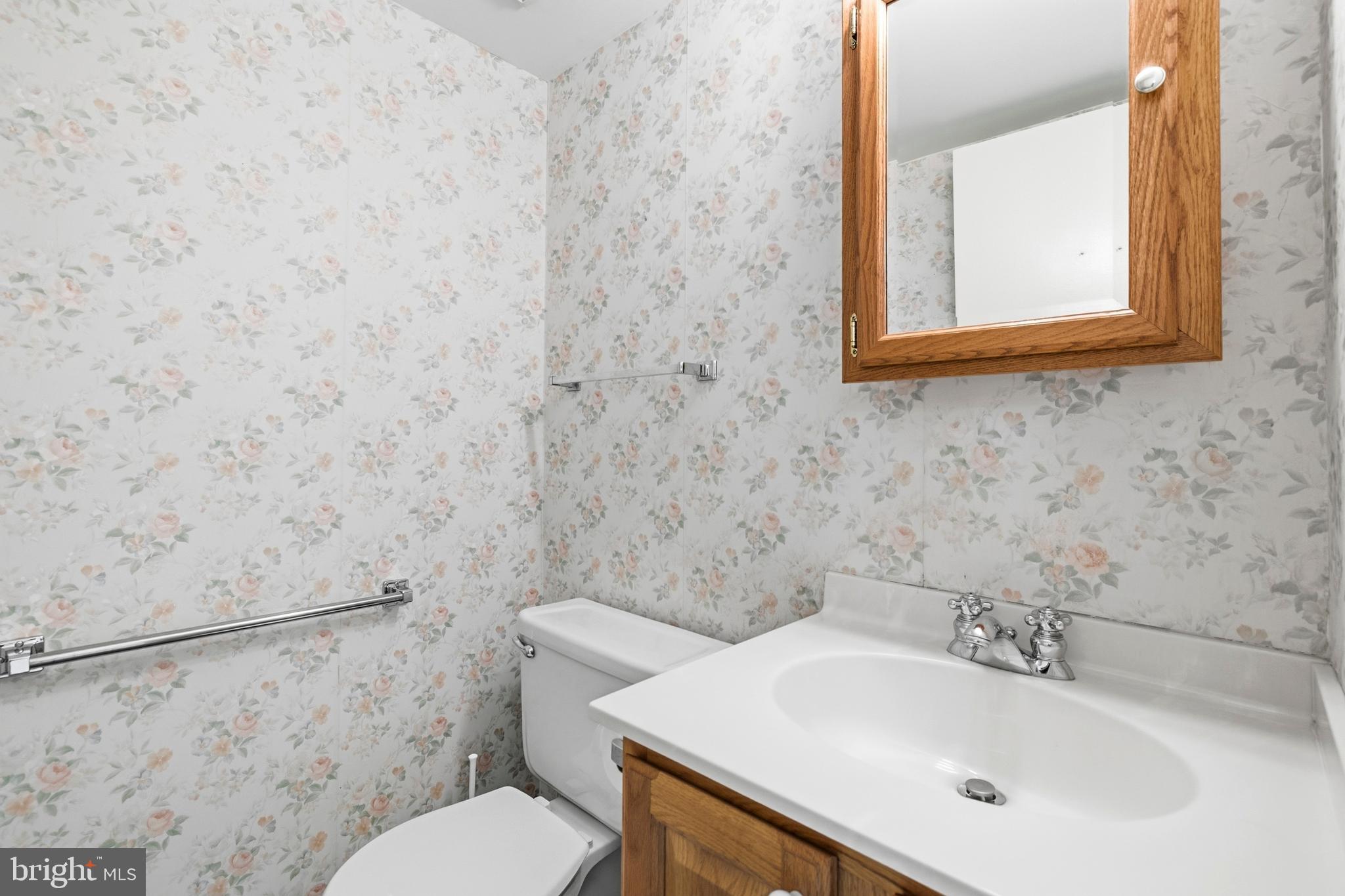 LEISURE WORLD - Residential