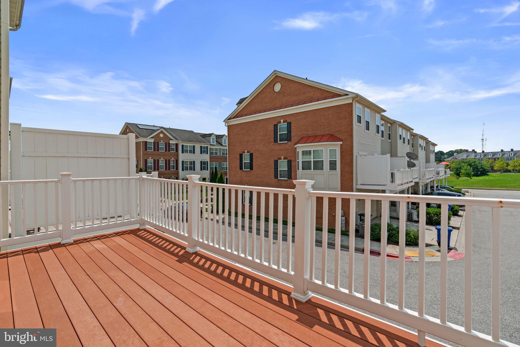 BLUE STREAM - Residential