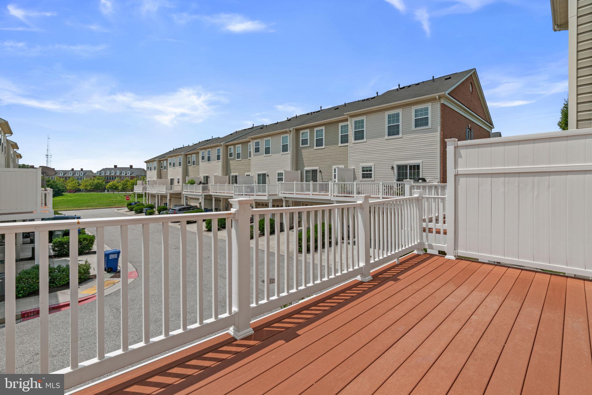 BLUE STREAM - Residential