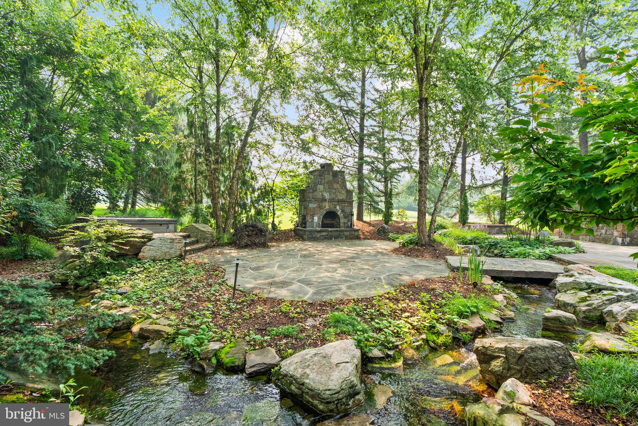 BELMONT COUNTRY CLUB - Residential