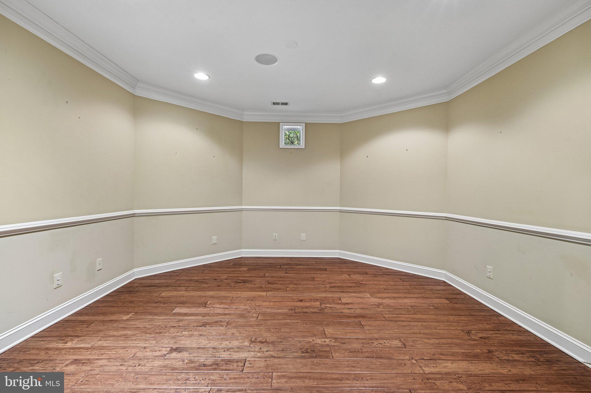 BELMONT COUNTRY CLUB - Residential