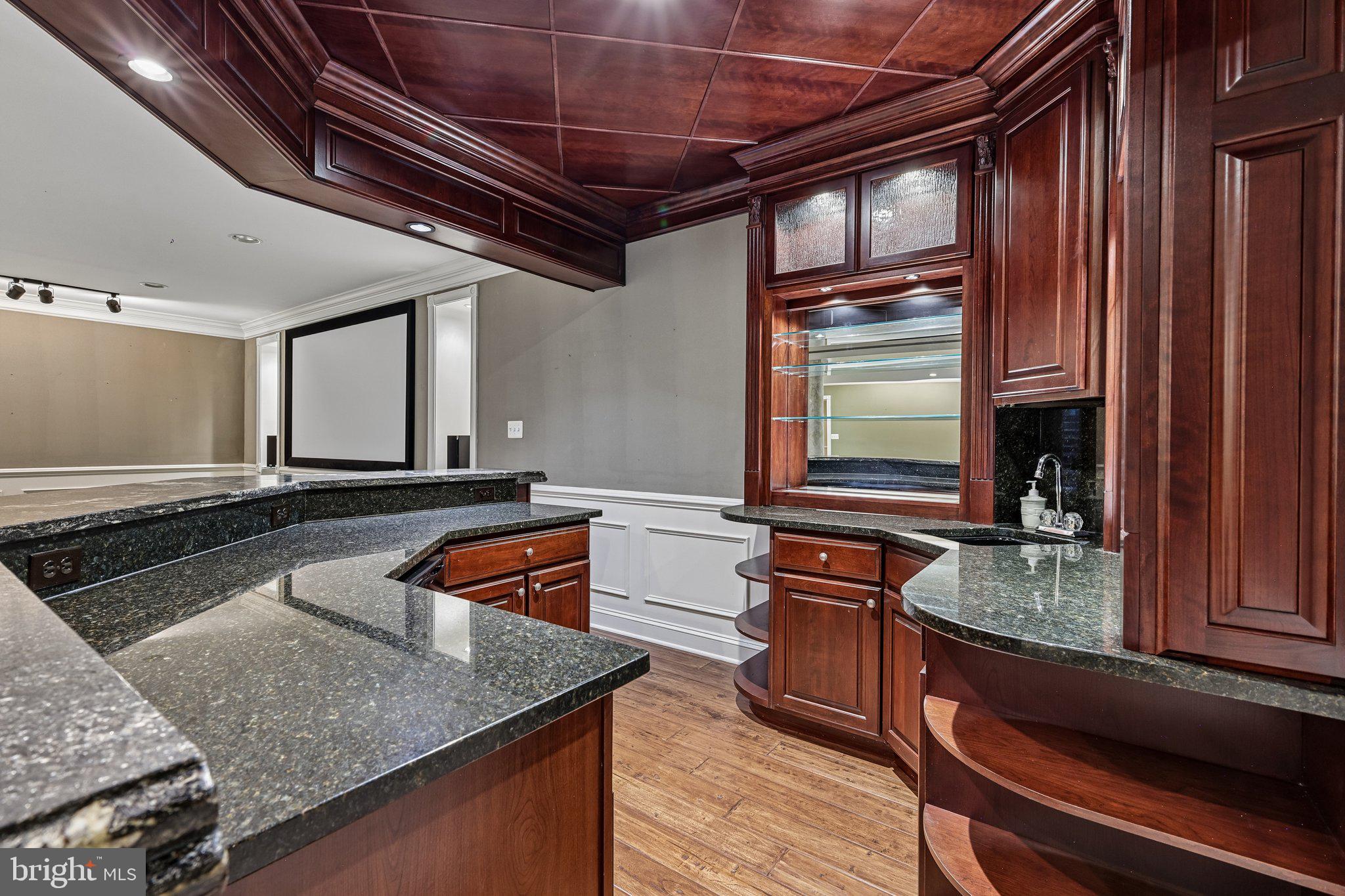 BELMONT COUNTRY CLUB - Residential