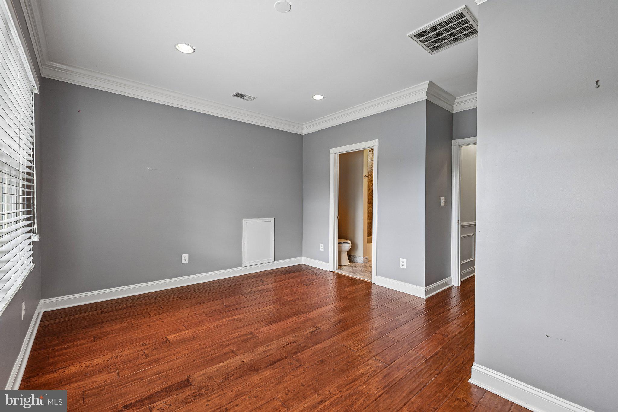 BELMONT COUNTRY CLUB - Residential