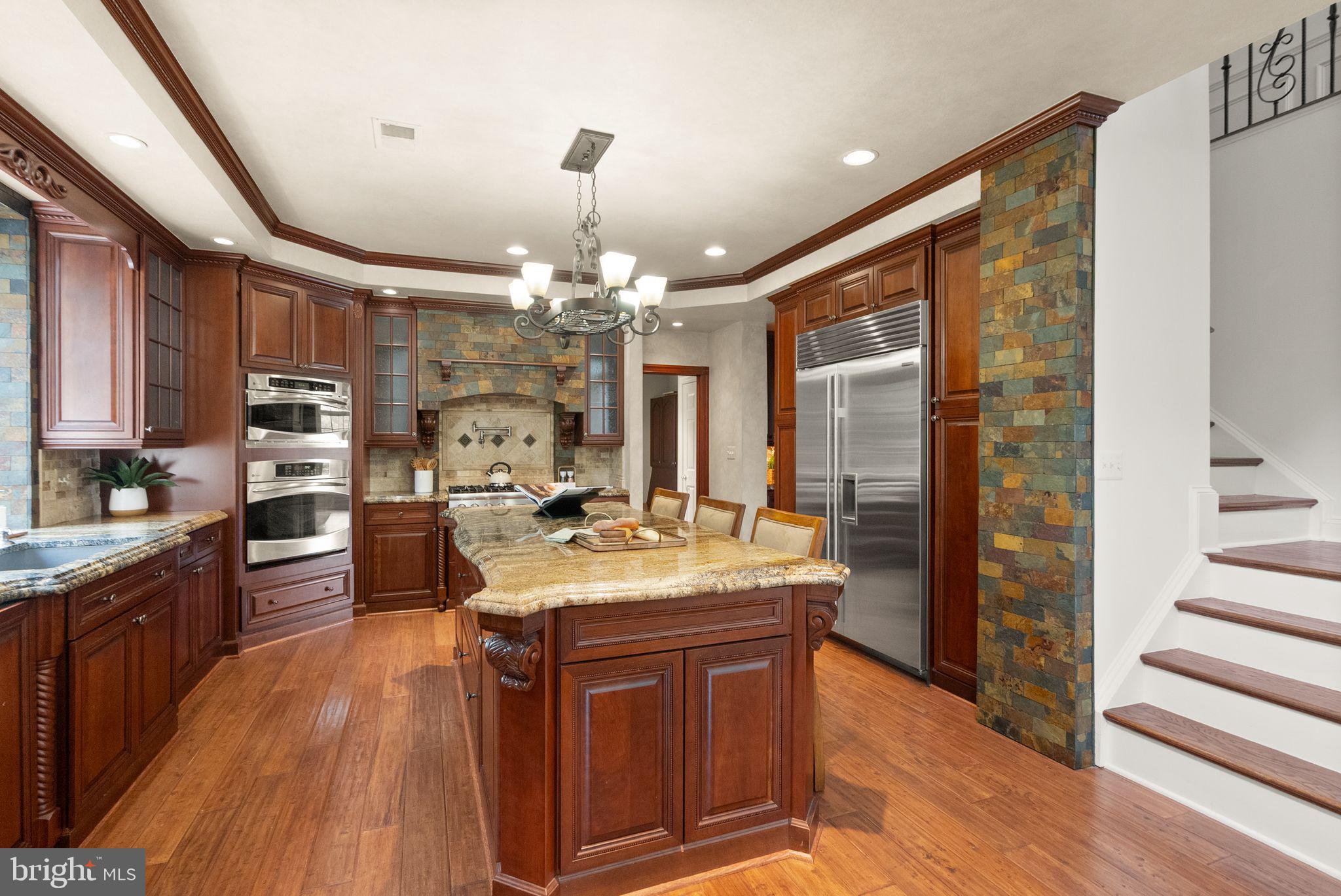 BELMONT COUNTRY CLUB - Residential
