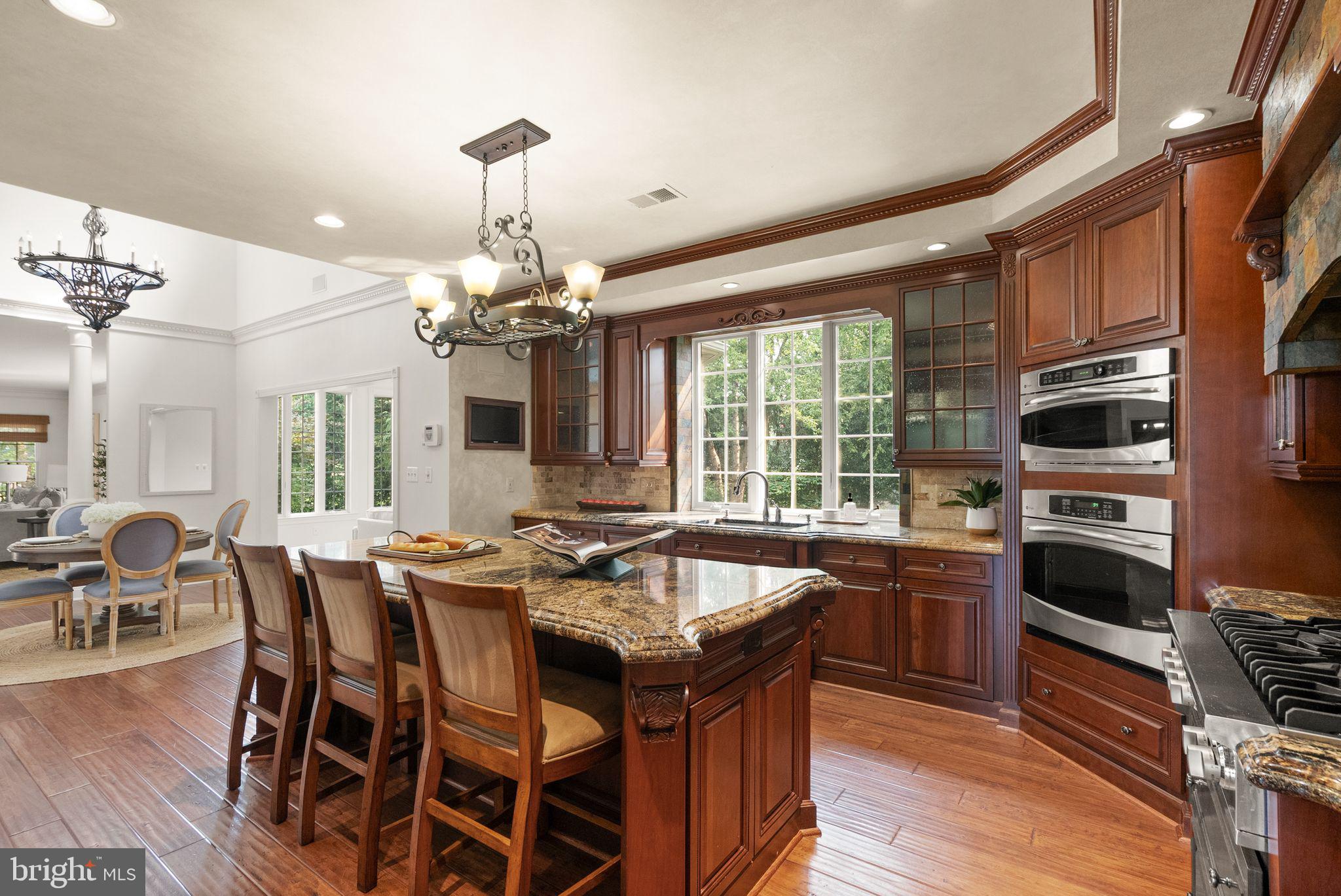 BELMONT COUNTRY CLUB - Residential