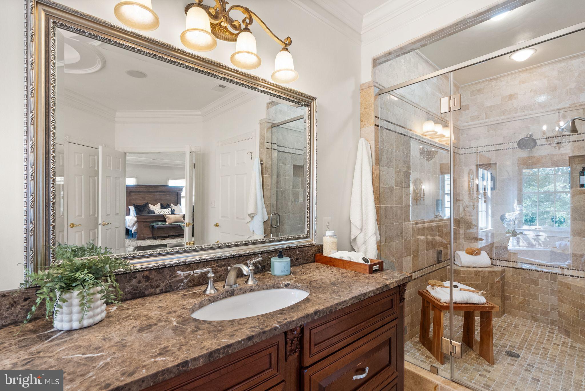 BELMONT COUNTRY CLUB - Residential