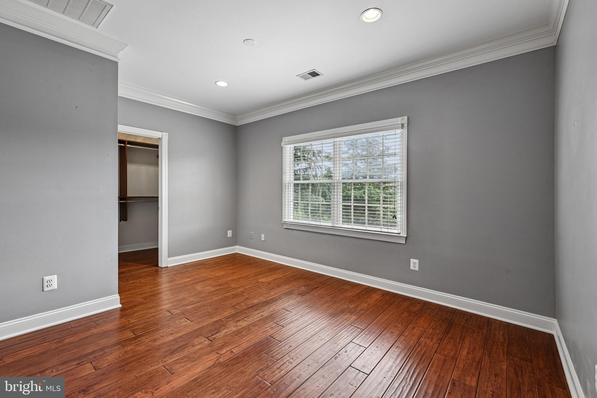 BELMONT COUNTRY CLUB - Residential