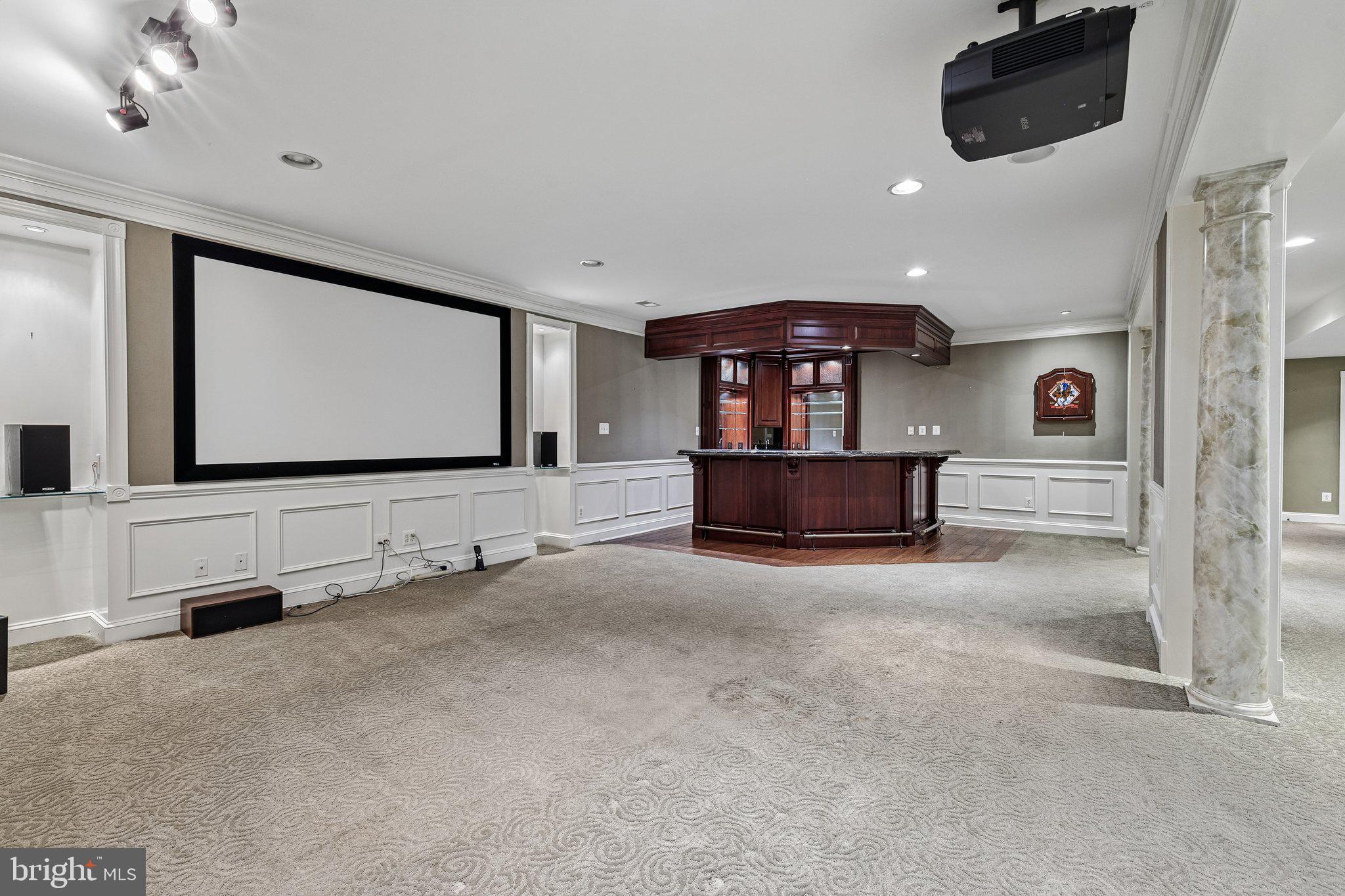 BELMONT COUNTRY CLUB - Residential