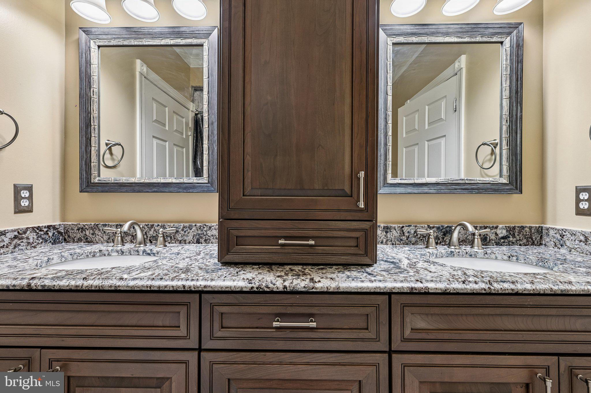 BELMONT COUNTRY CLUB - Residential