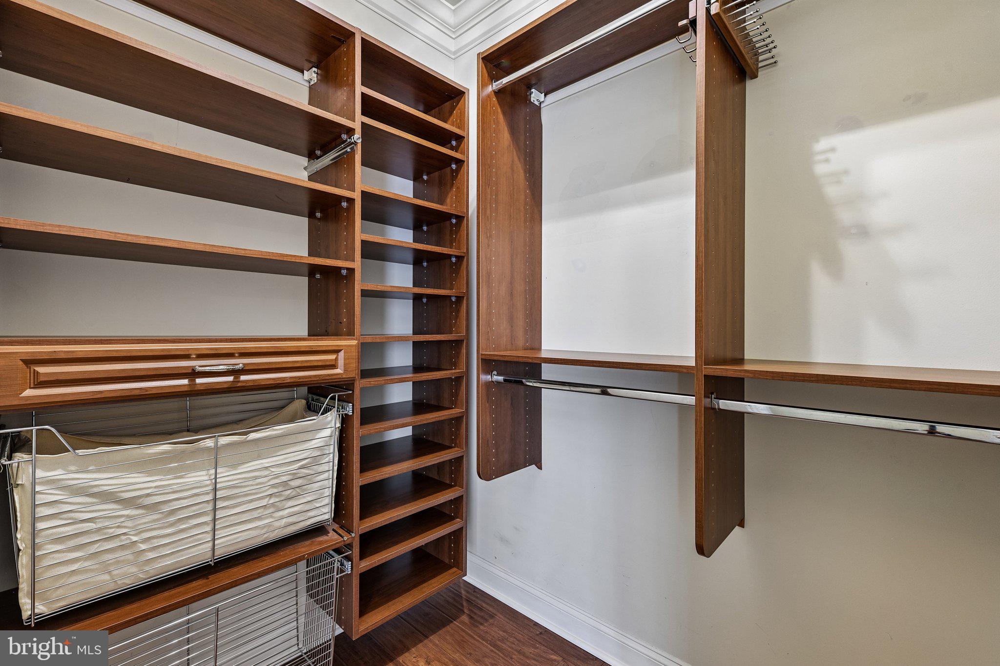 BELMONT COUNTRY CLUB - Residential