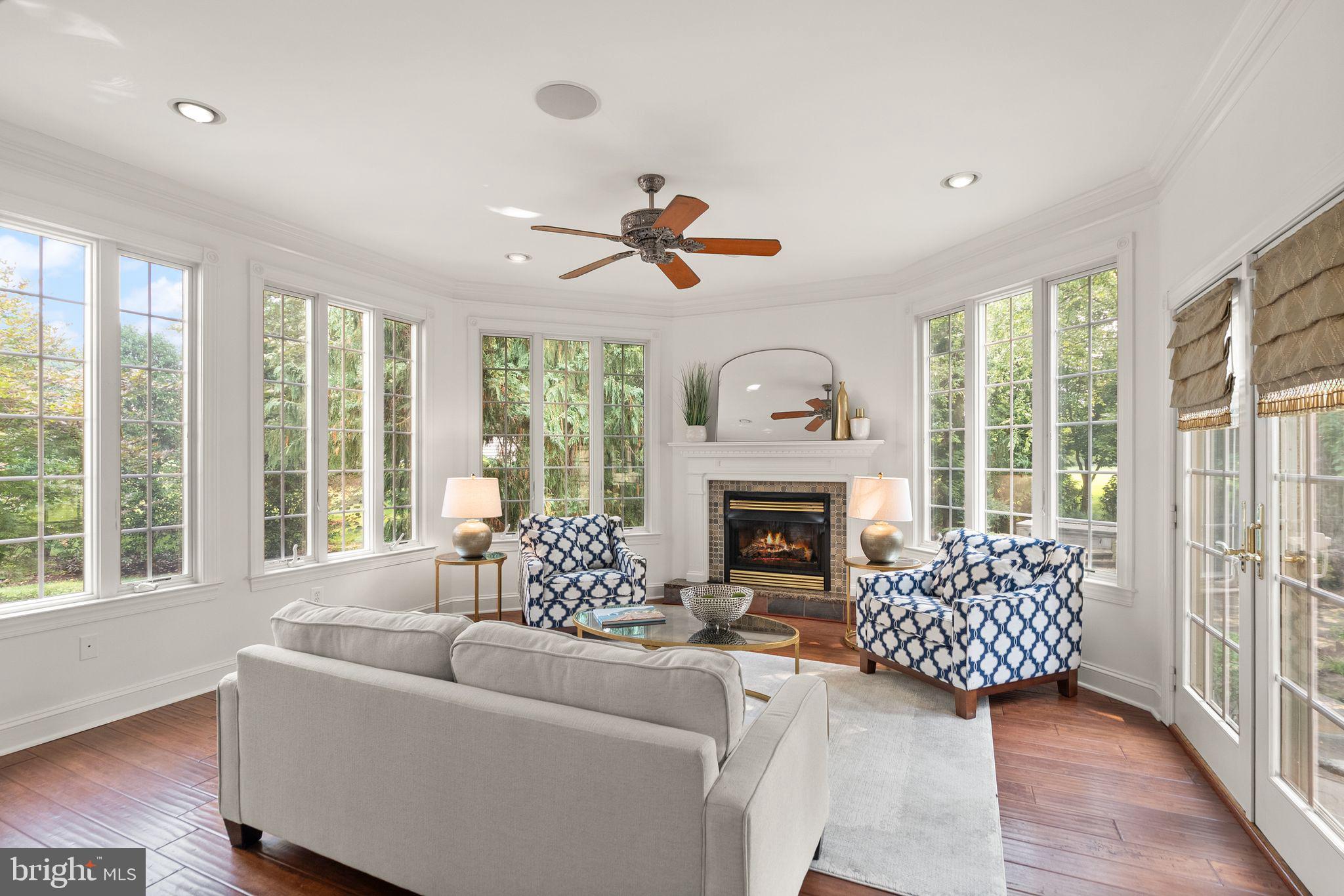 BELMONT COUNTRY CLUB - Residential