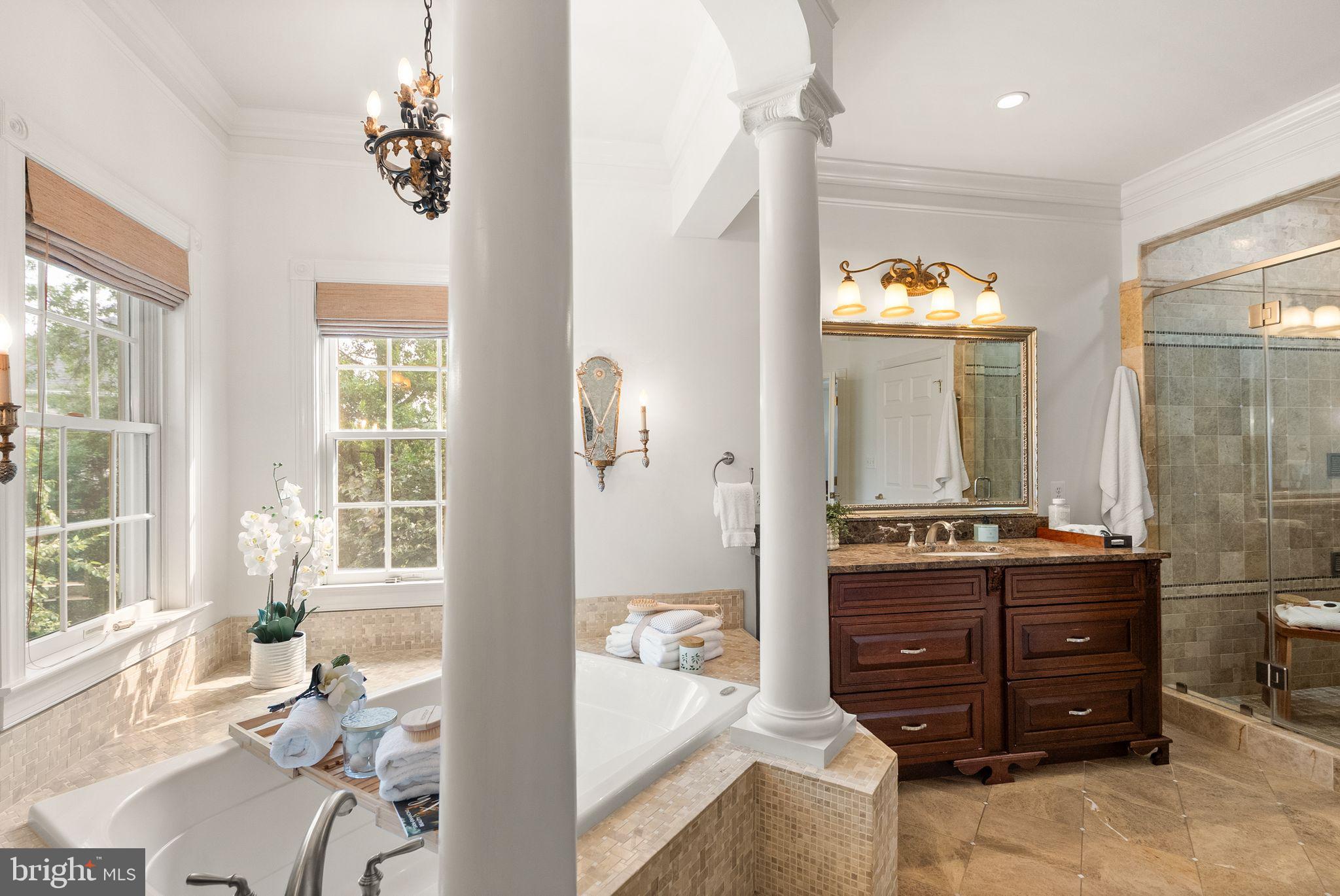 BELMONT COUNTRY CLUB - Residential