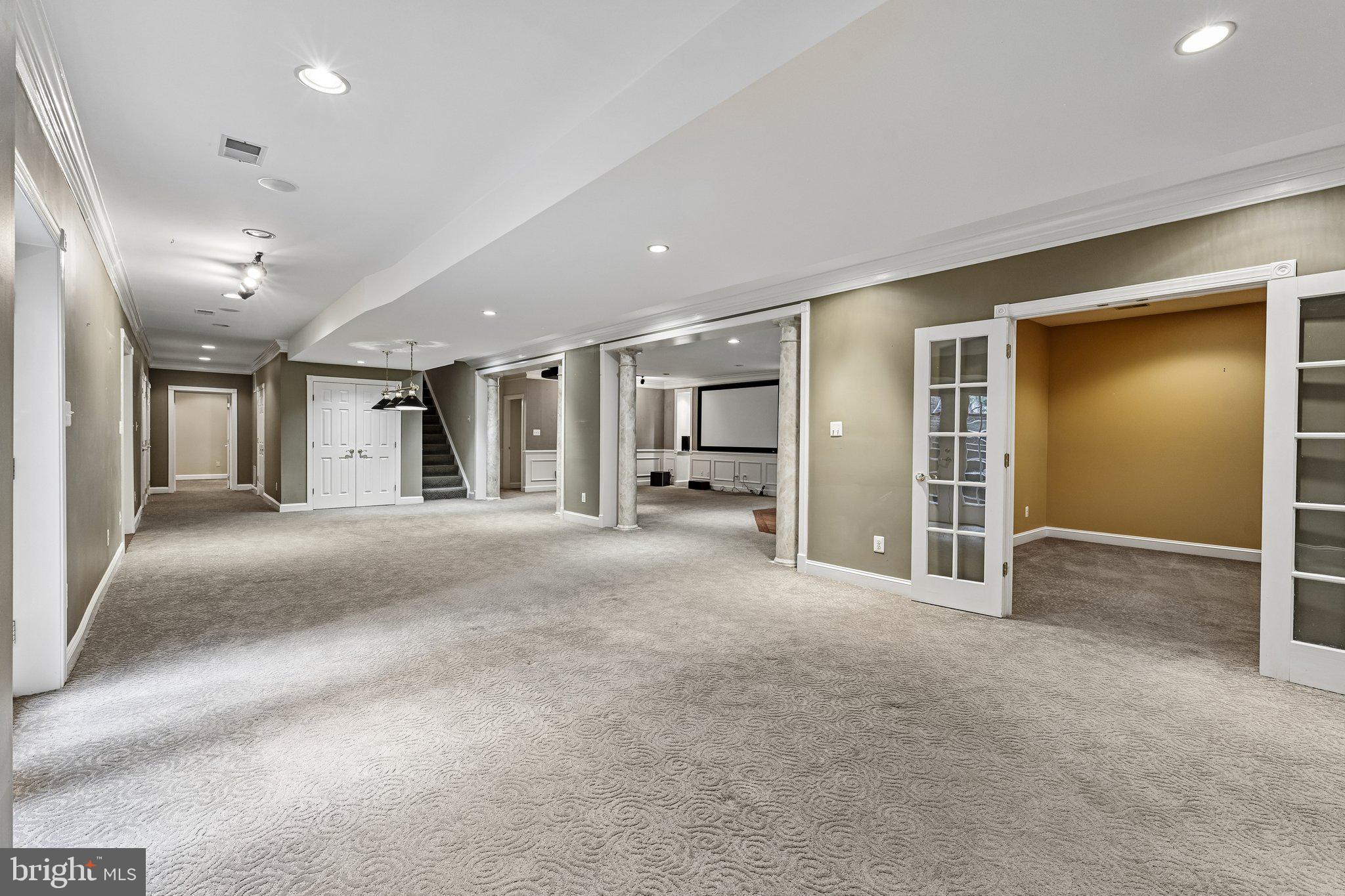 BELMONT COUNTRY CLUB - Residential