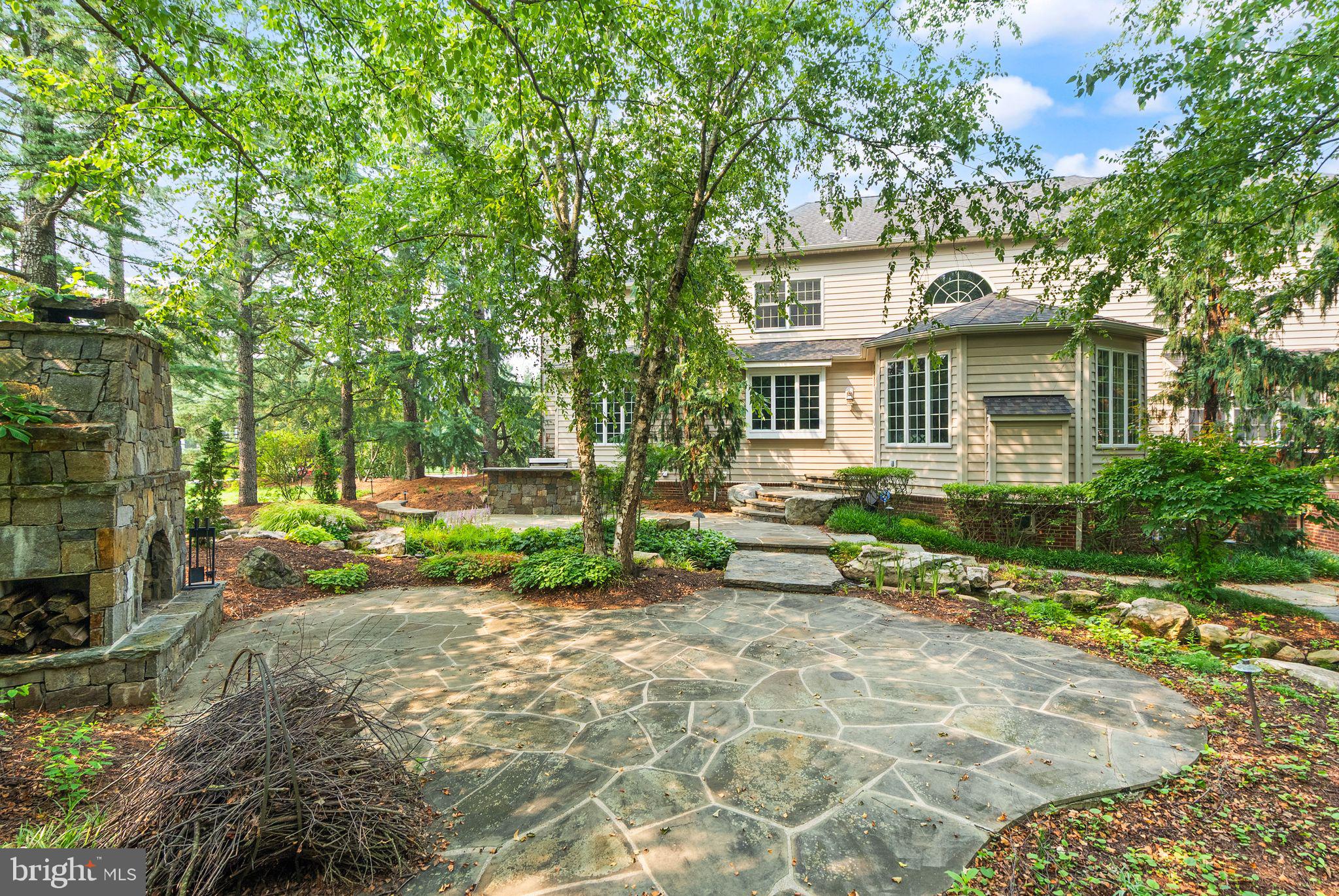 BELMONT COUNTRY CLUB - Residential
