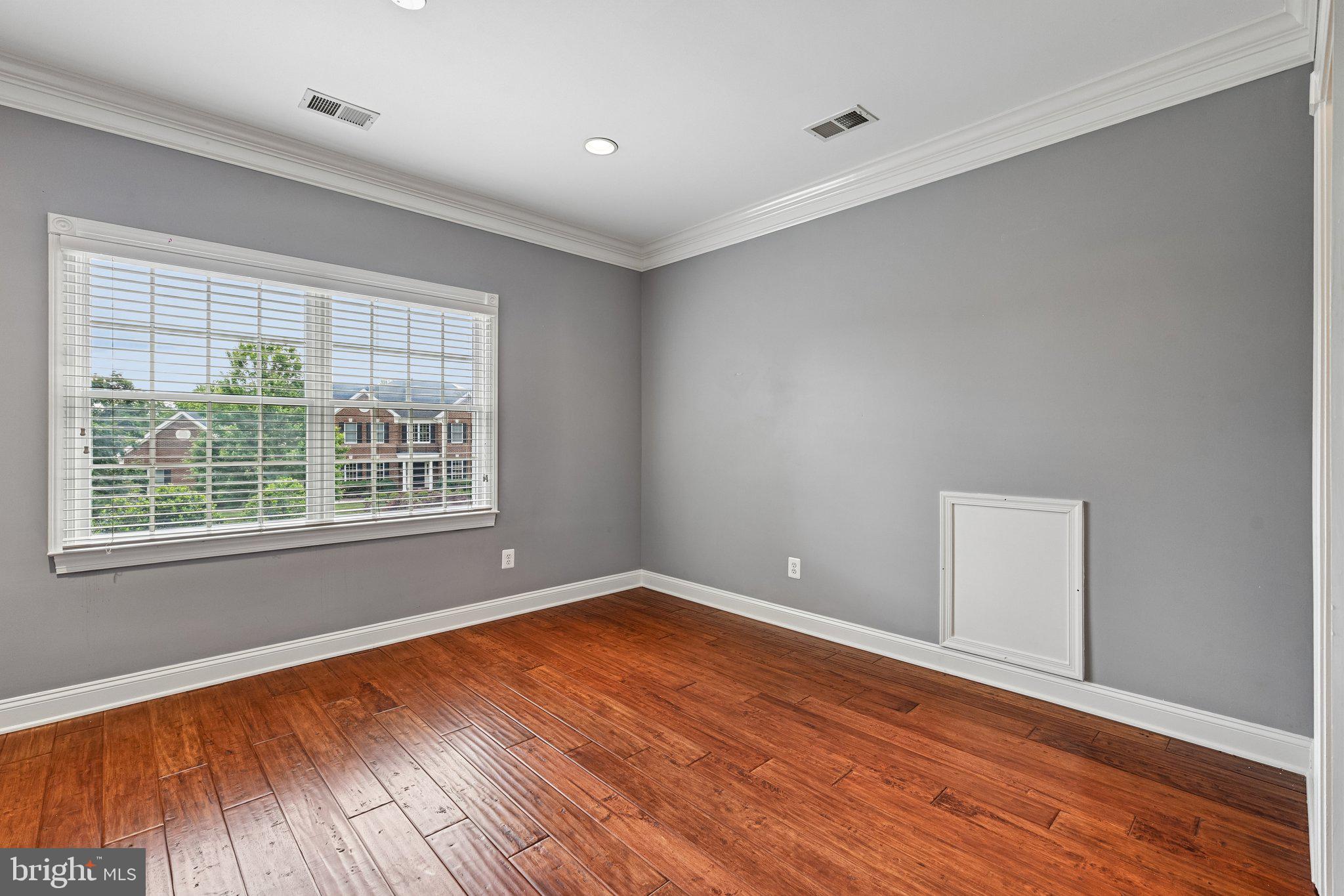 BELMONT COUNTRY CLUB - Residential