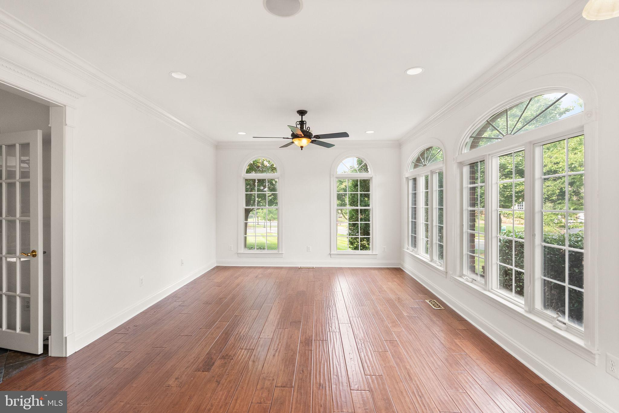 BELMONT COUNTRY CLUB - Residential