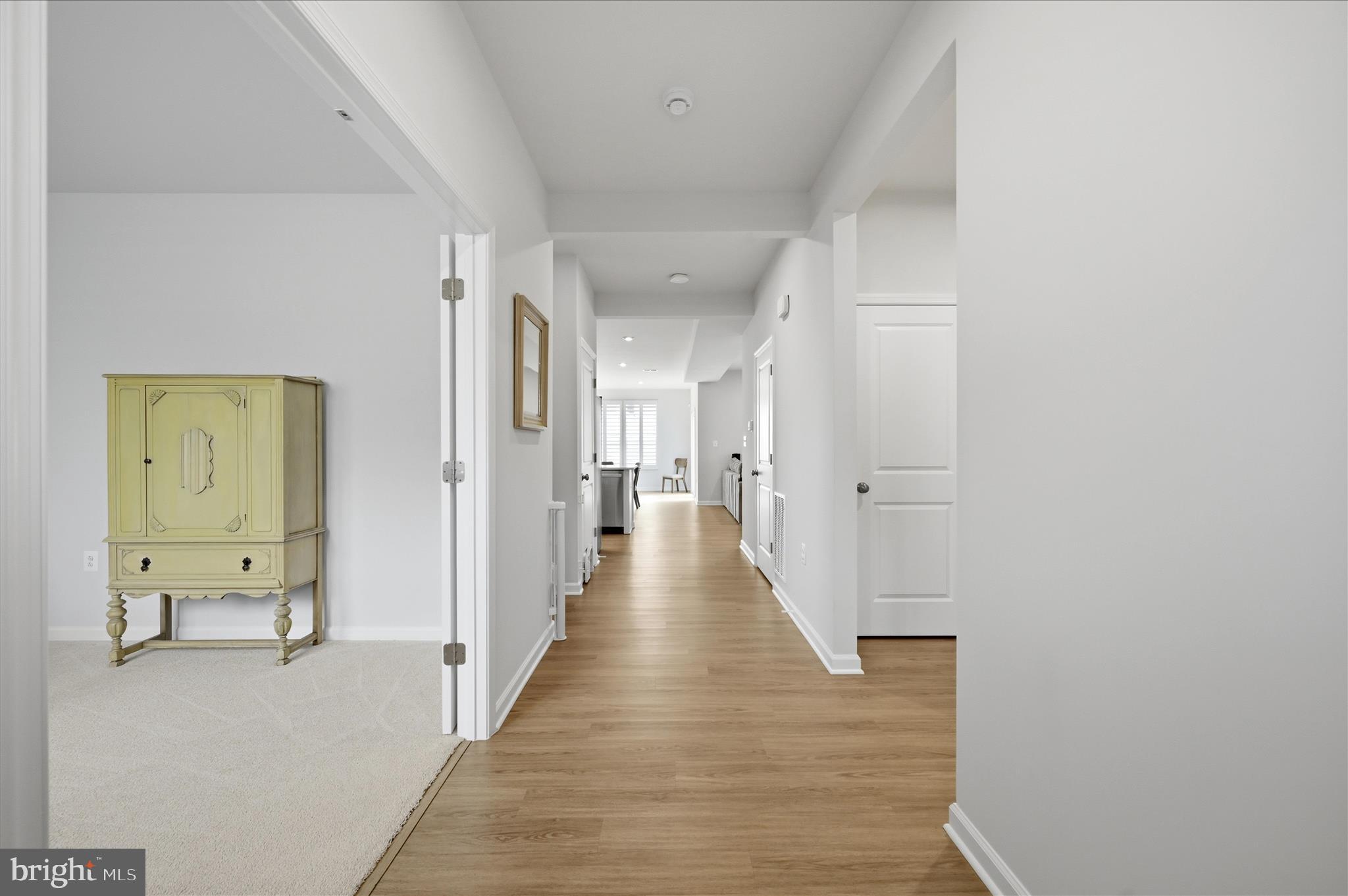 PRESIDENTS POINTE - Residential