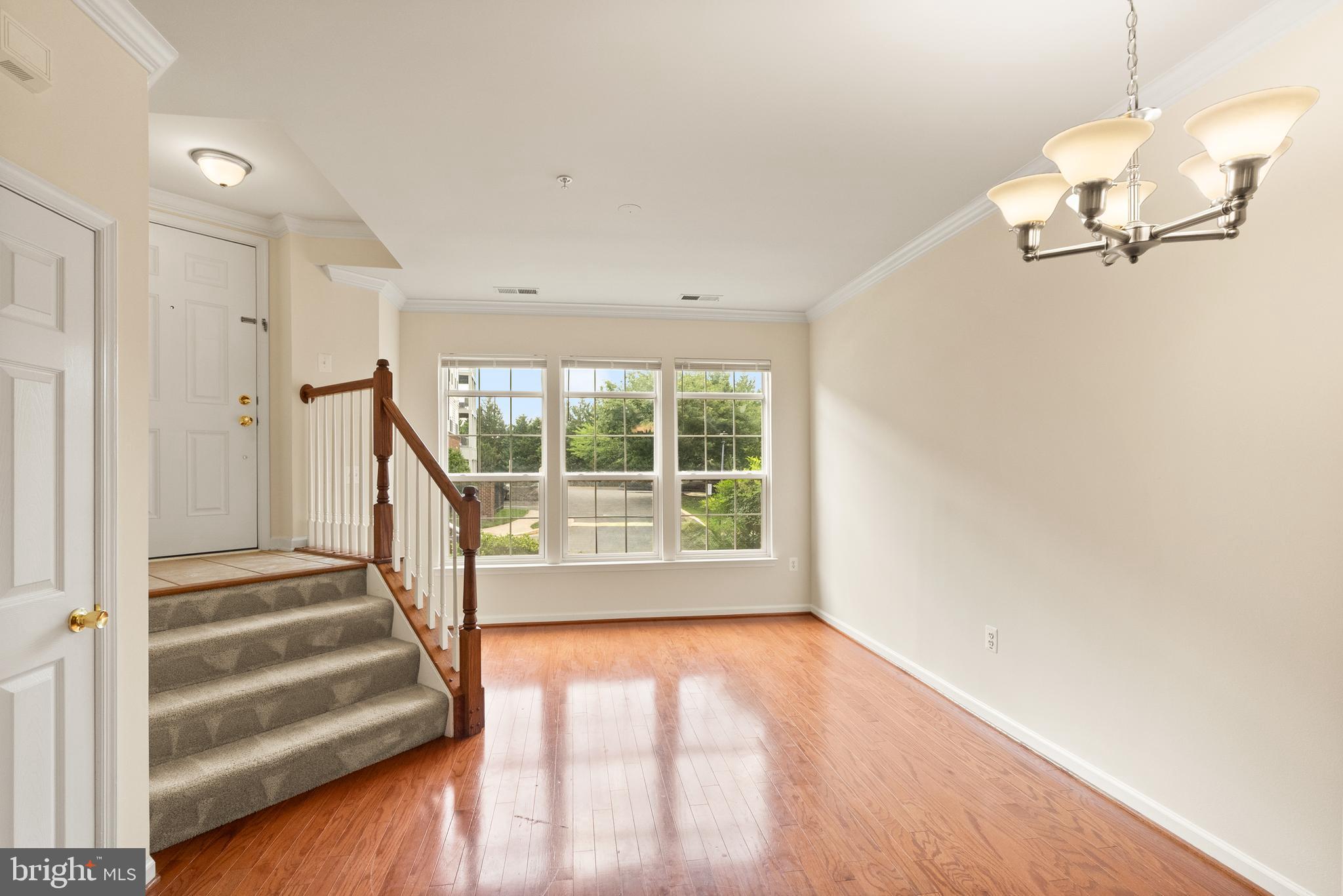THE TOWNES CONDOMINIUM - Residential