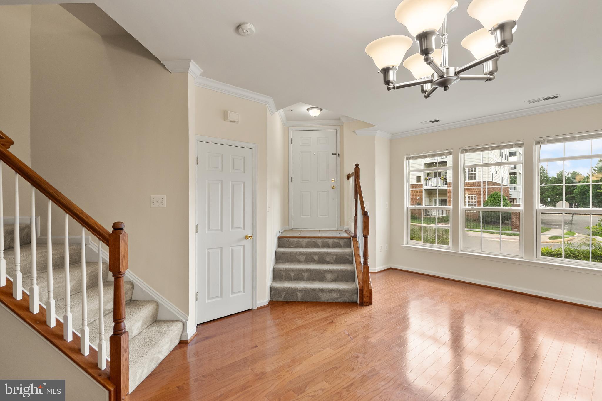 THE TOWNES CONDOMINIUM - Residential
