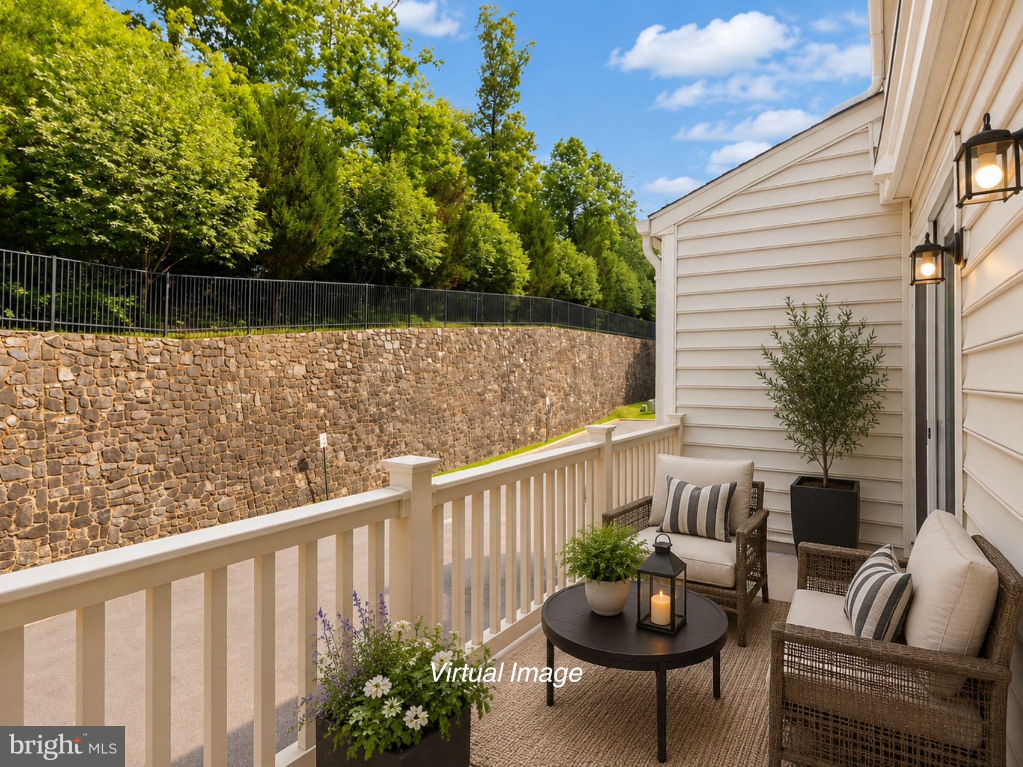 THE TOWNES CONDOMINIUM - Residential