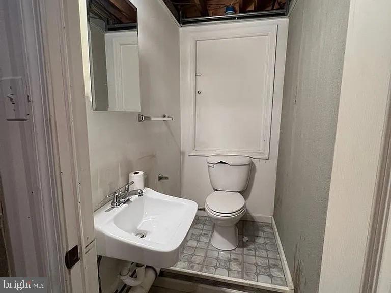 TEMPLE UNIVERSITY - Residential