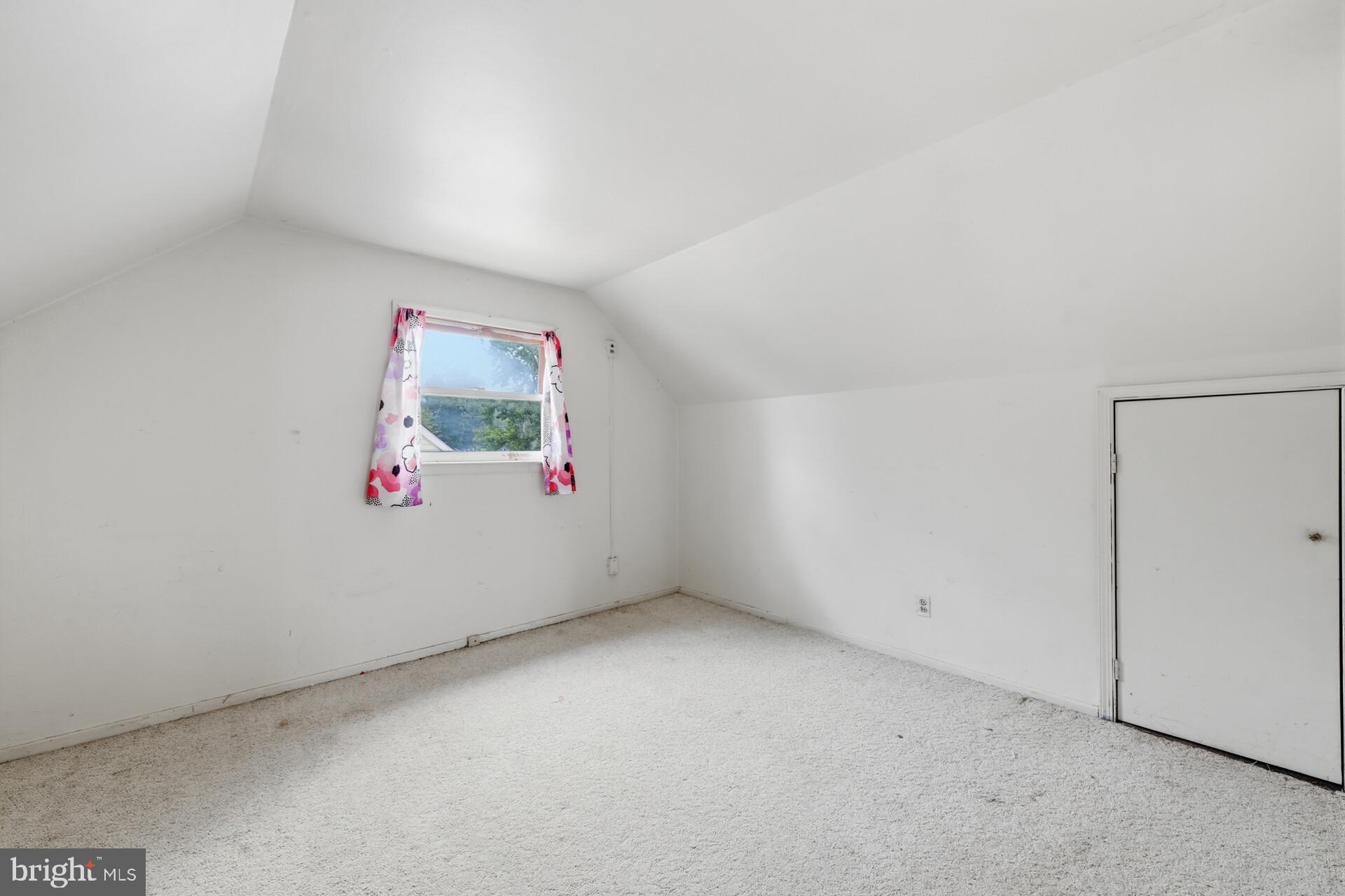 GRANDVIEW ESTS - Residential