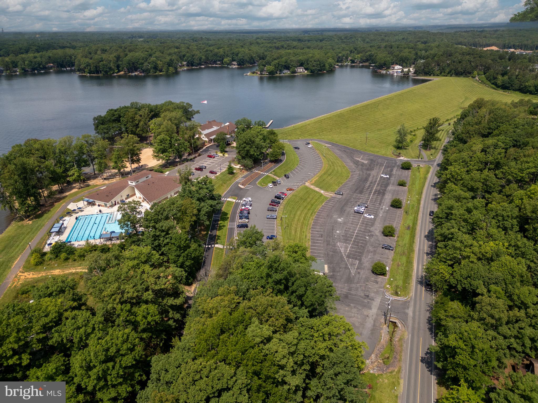 LAKE OF THE WOODS - Residential
