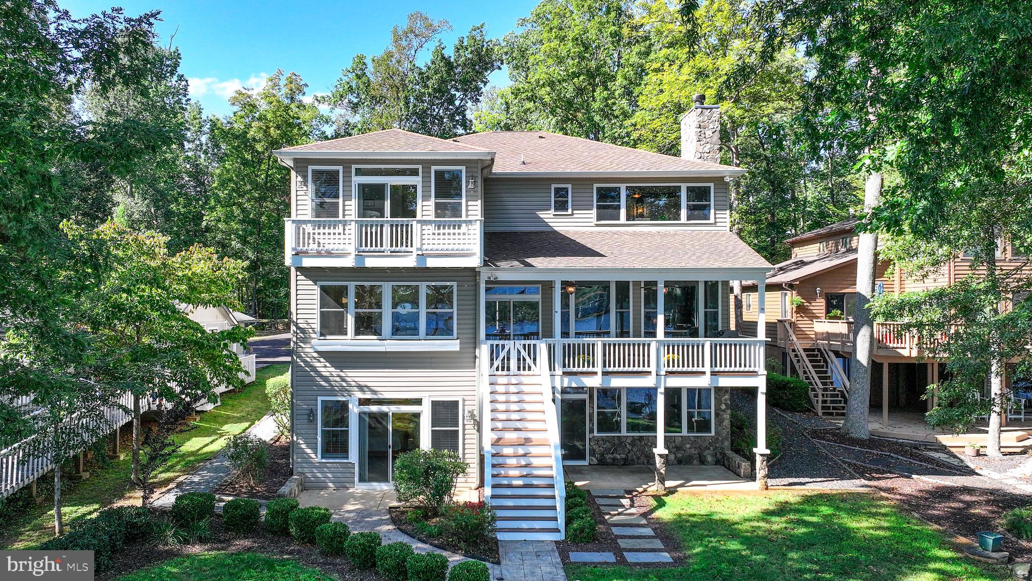 LAKE OF THE WOODS - Residential