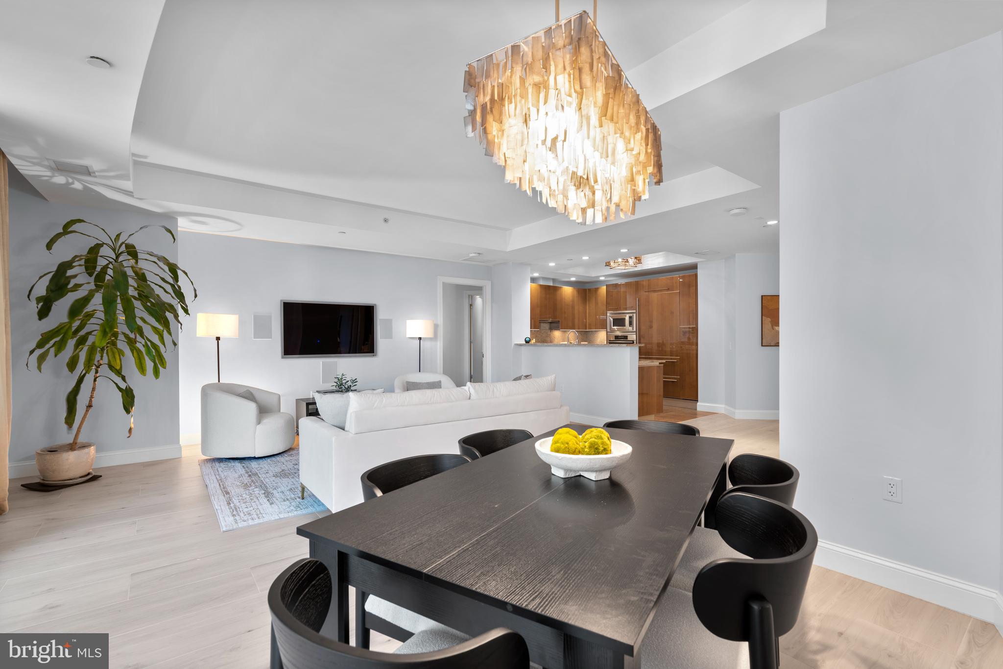 ROSSLYN - Residential
