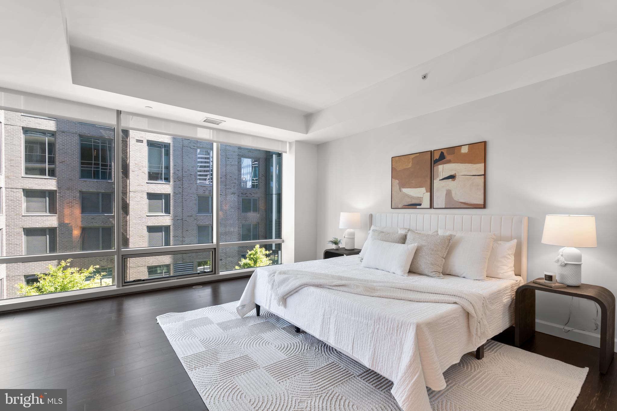 ROSSLYN - Residential