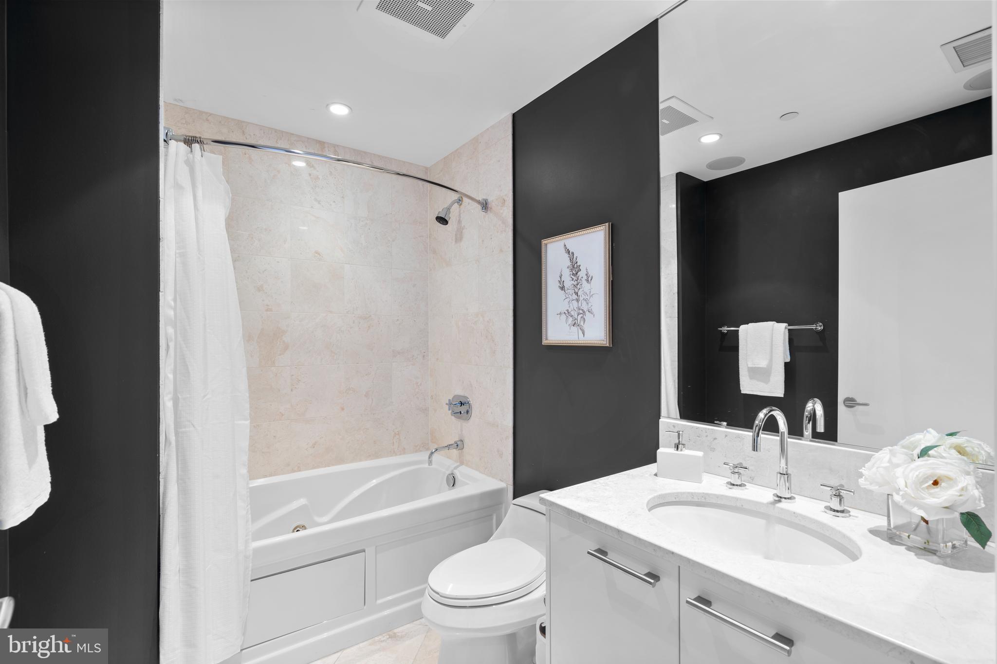 ROSSLYN - Residential