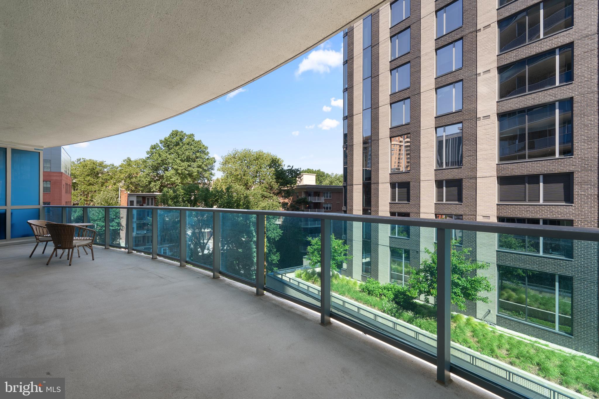 ROSSLYN - Residential
