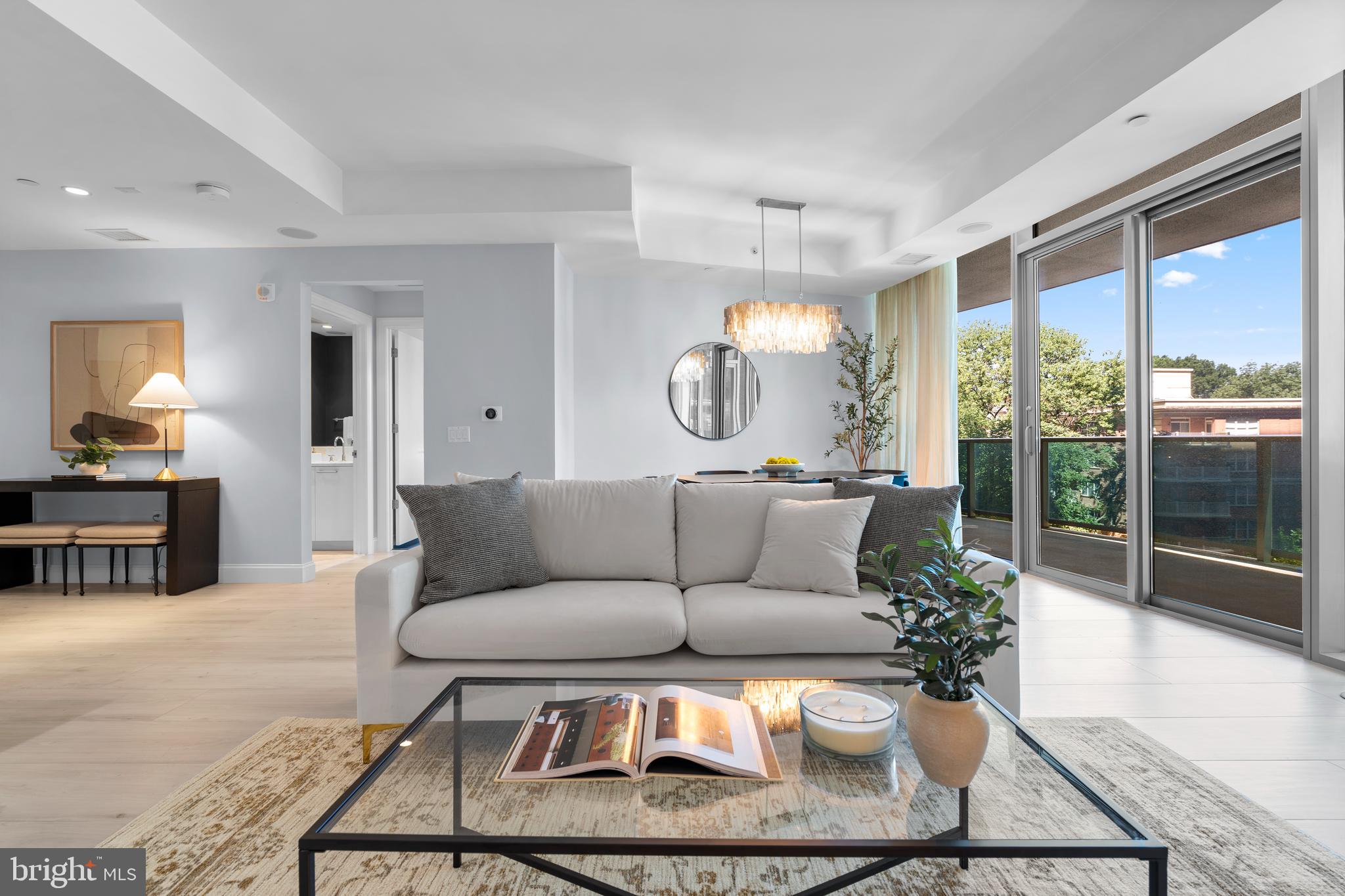 ROSSLYN - Residential