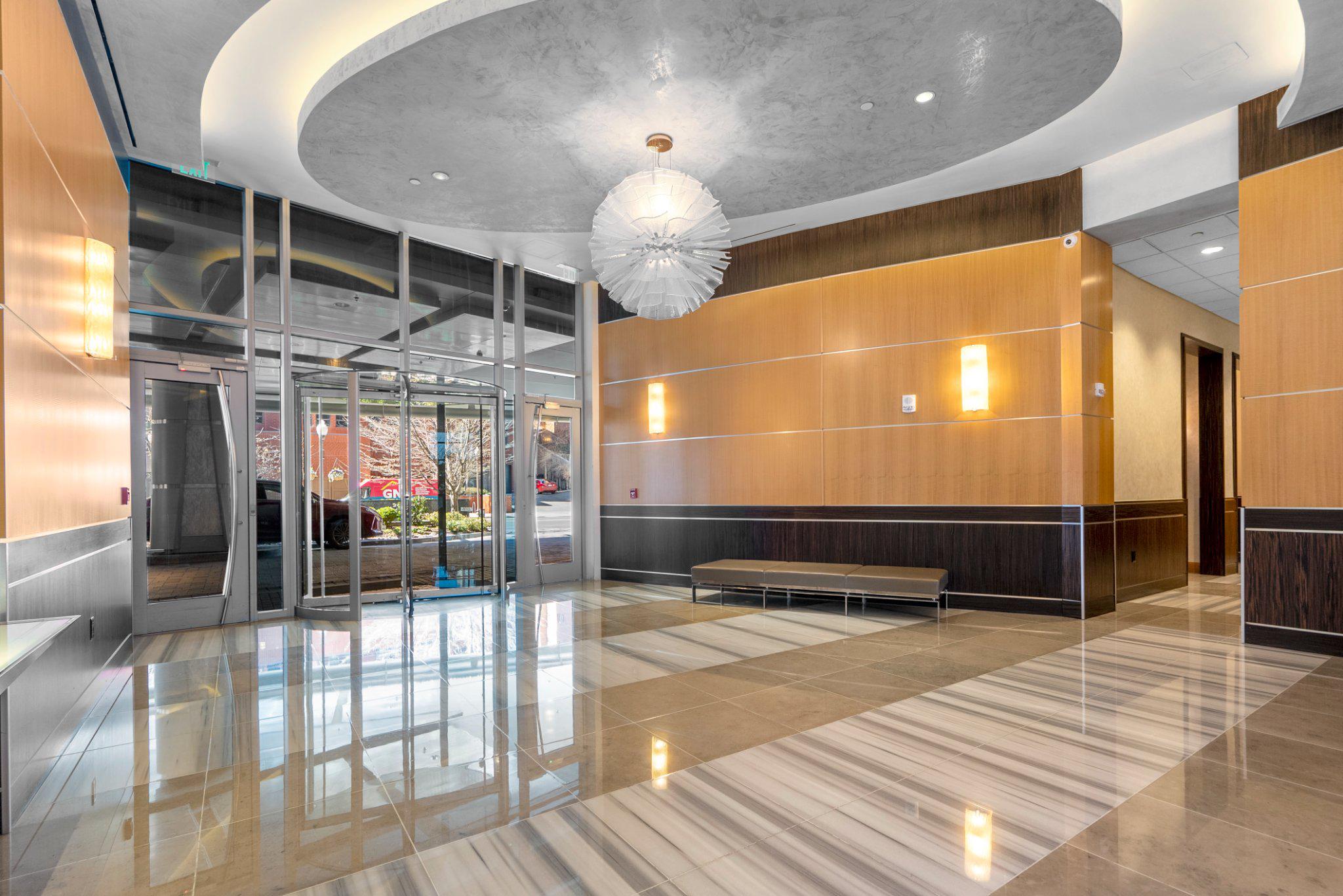 ROSSLYN - Residential