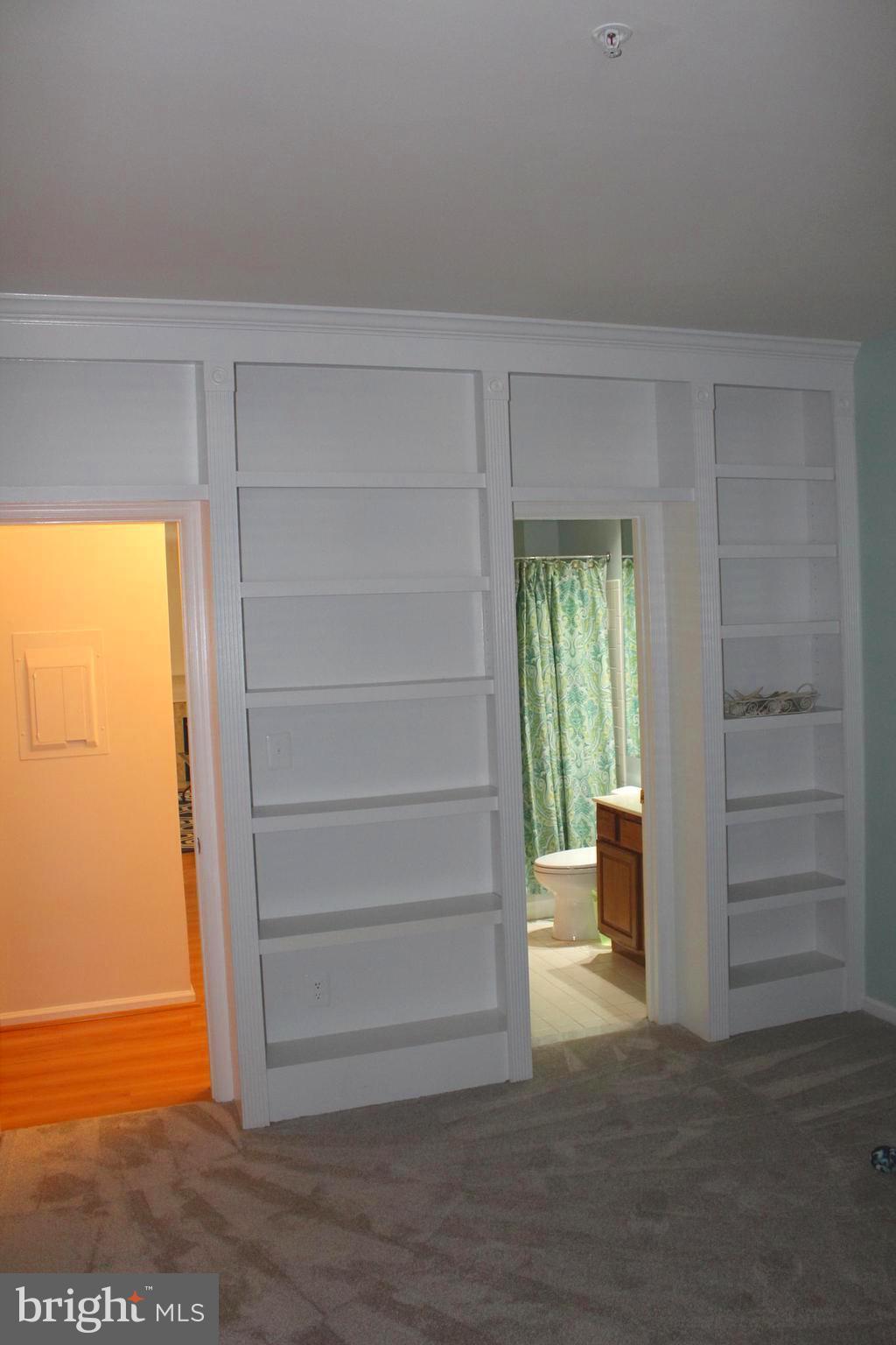 BALDWIN GROVE - Residential
