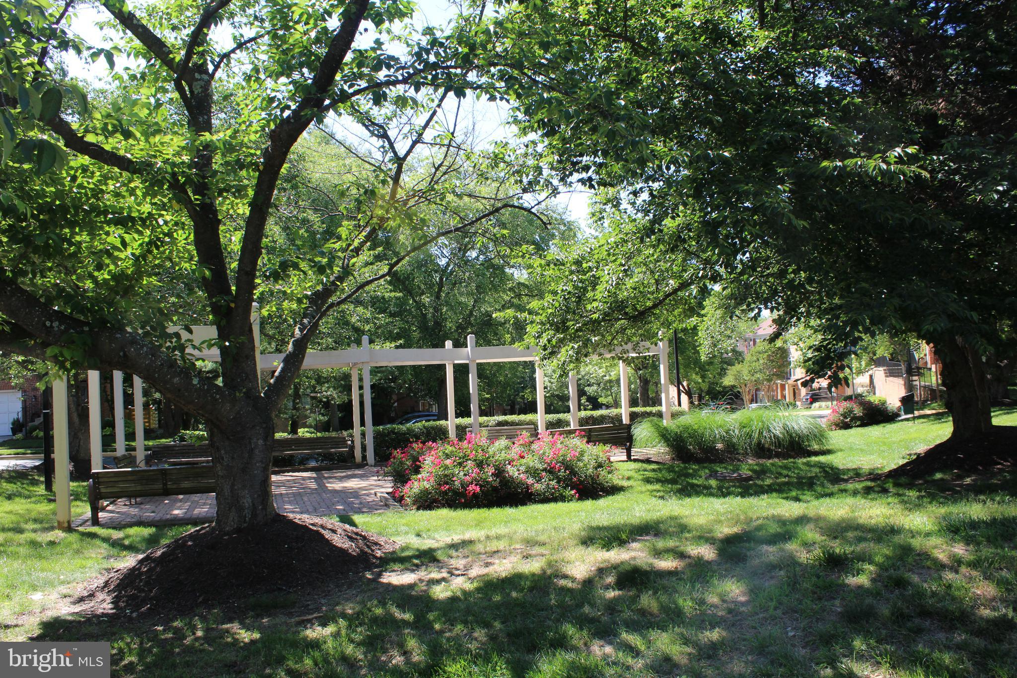 BALDWIN GROVE - Residential