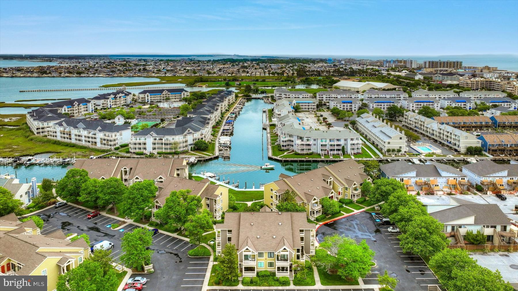 HERON HARBOUR - Residential