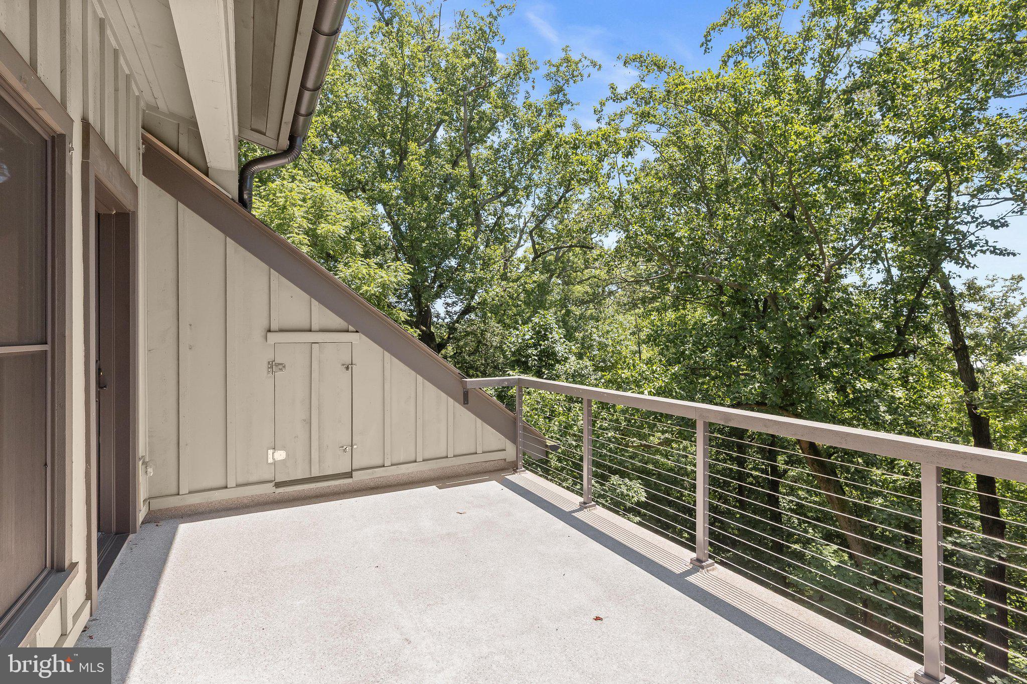 BRIAR CLIFF - Residential