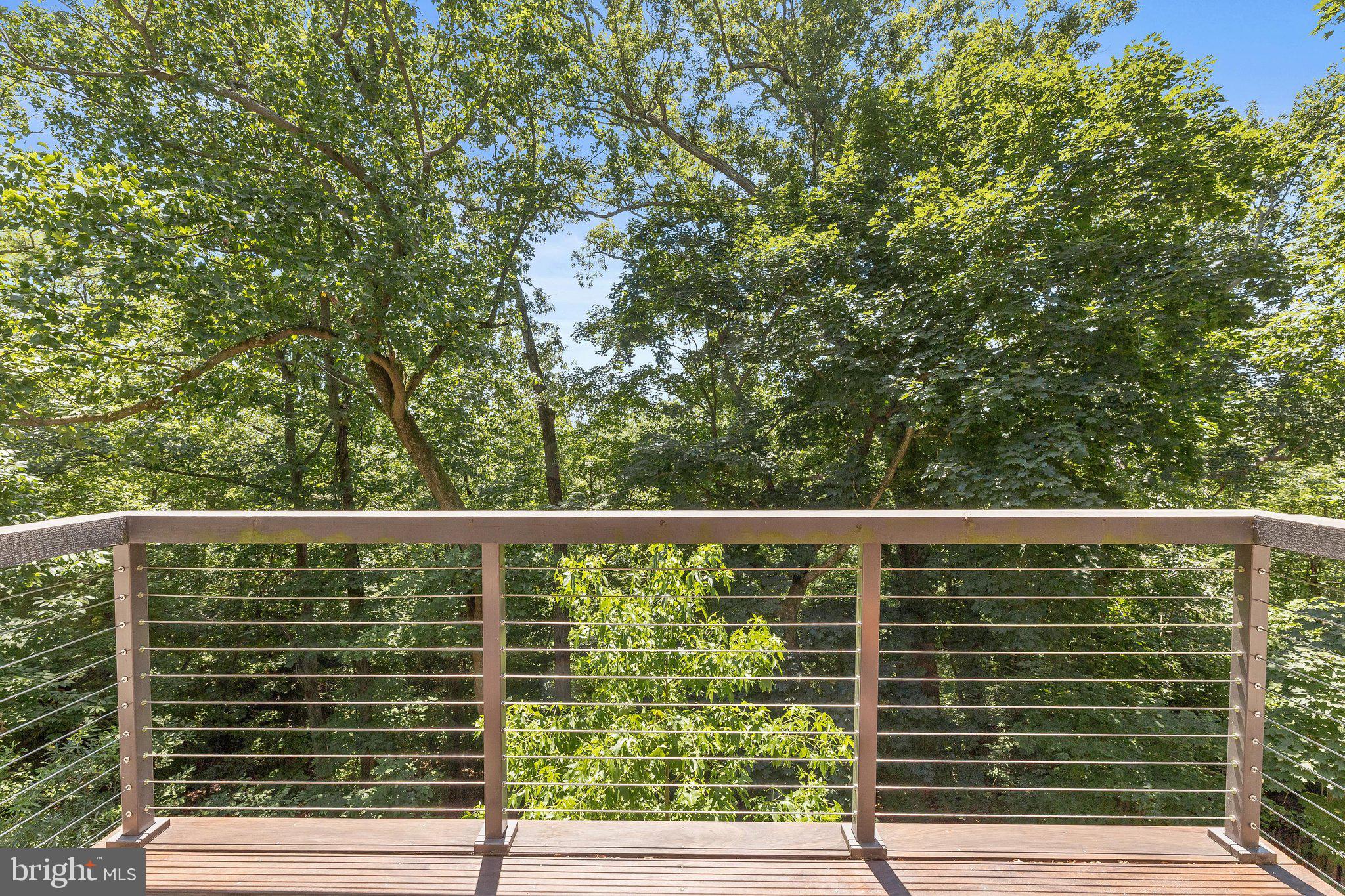BRIAR CLIFF - Residential