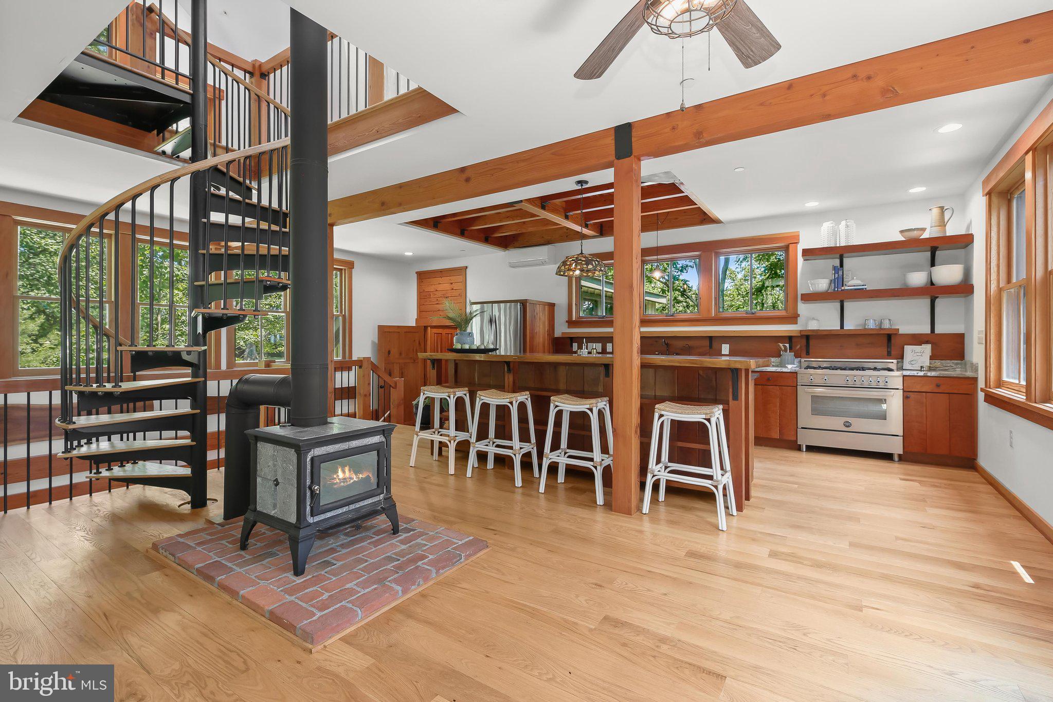 BRIAR CLIFF - Residential