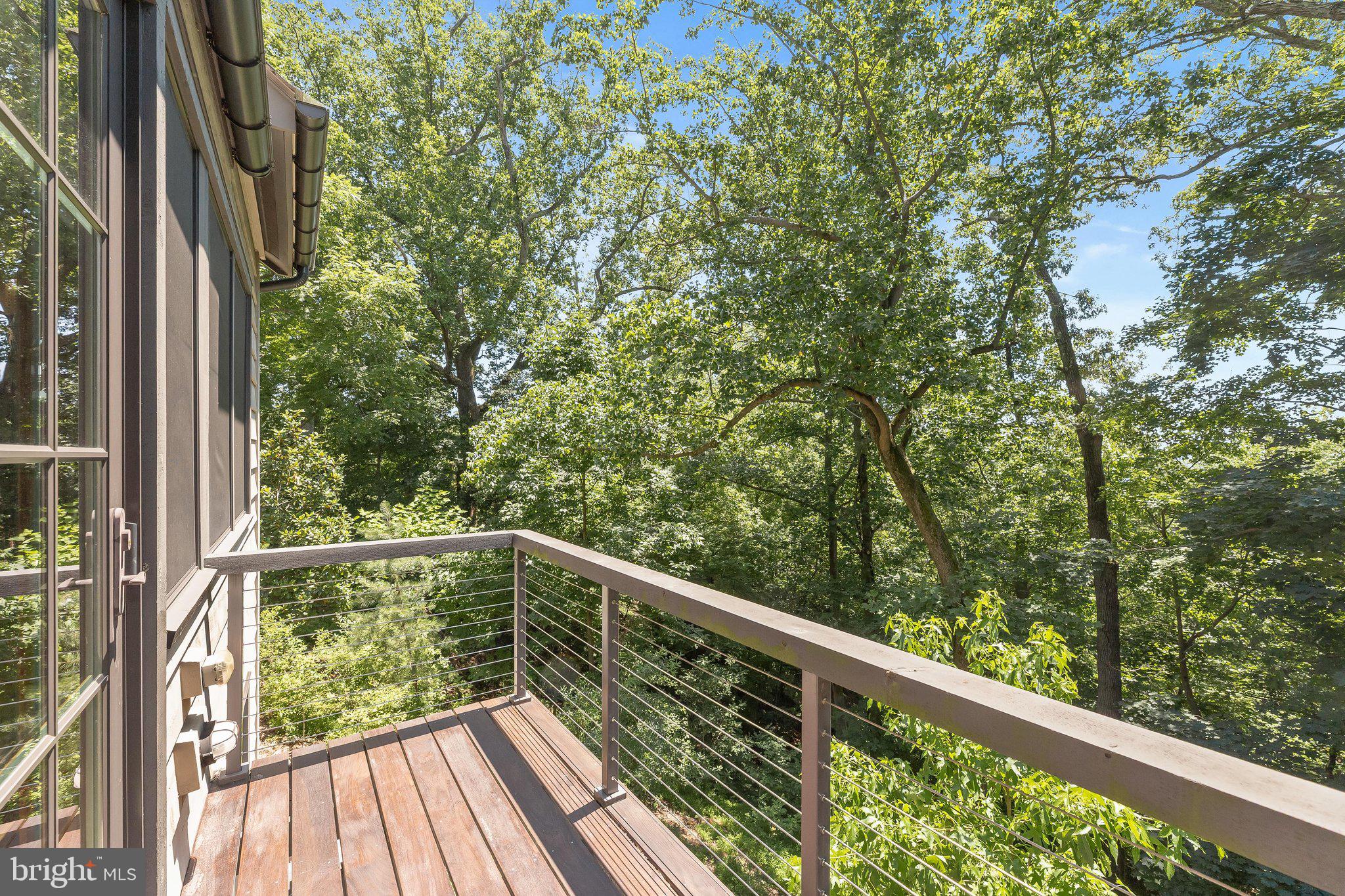 BRIAR CLIFF - Residential