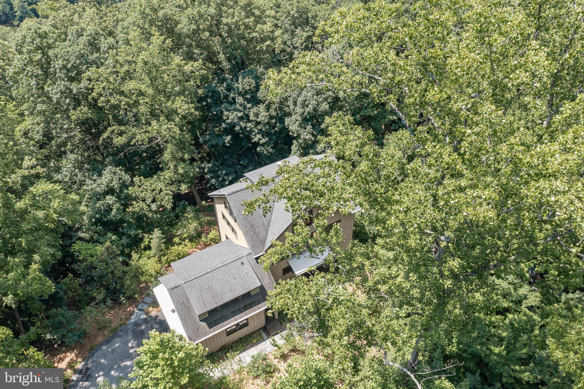 BRIAR CLIFF - Residential