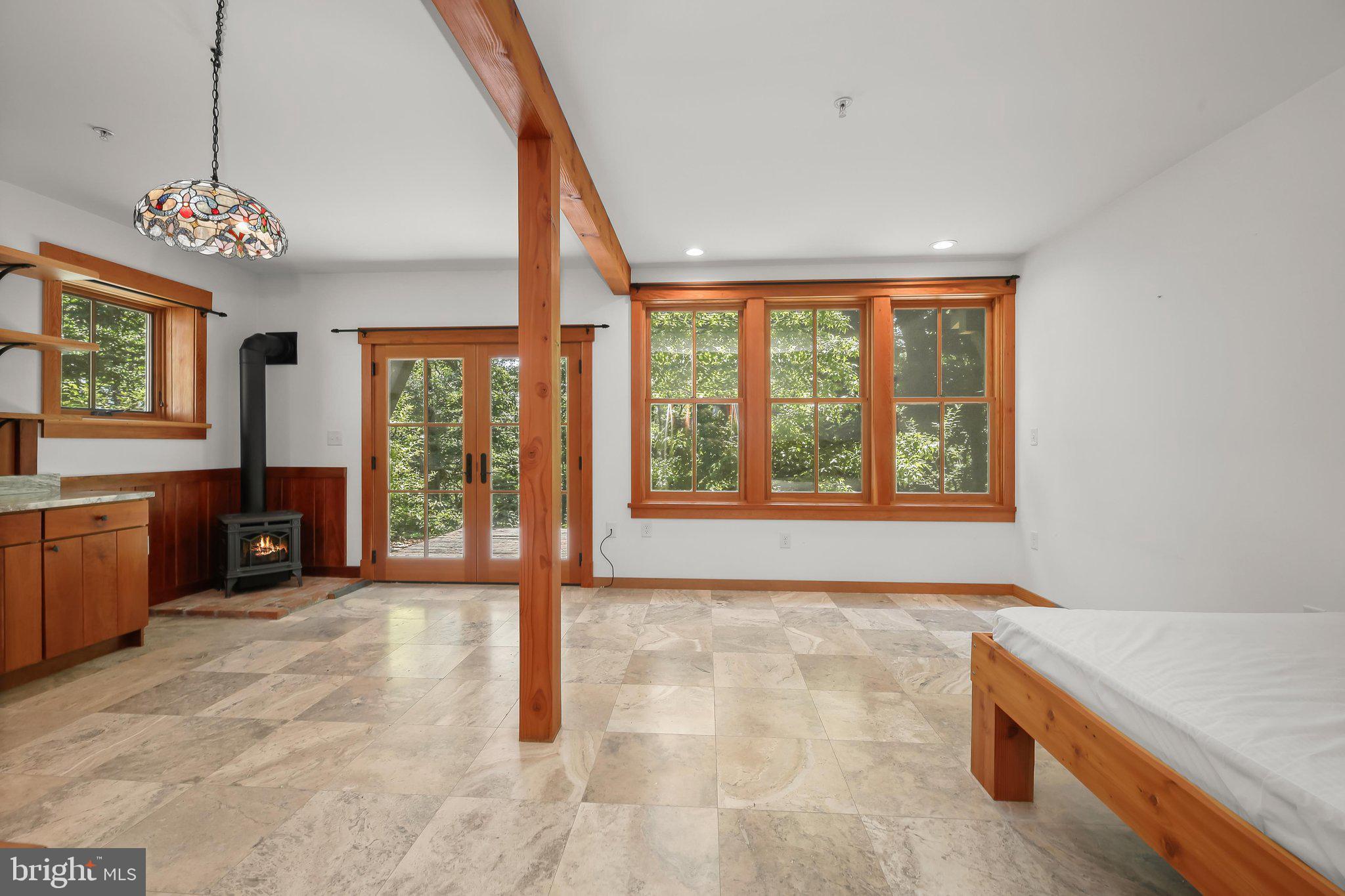 BRIAR CLIFF - Residential