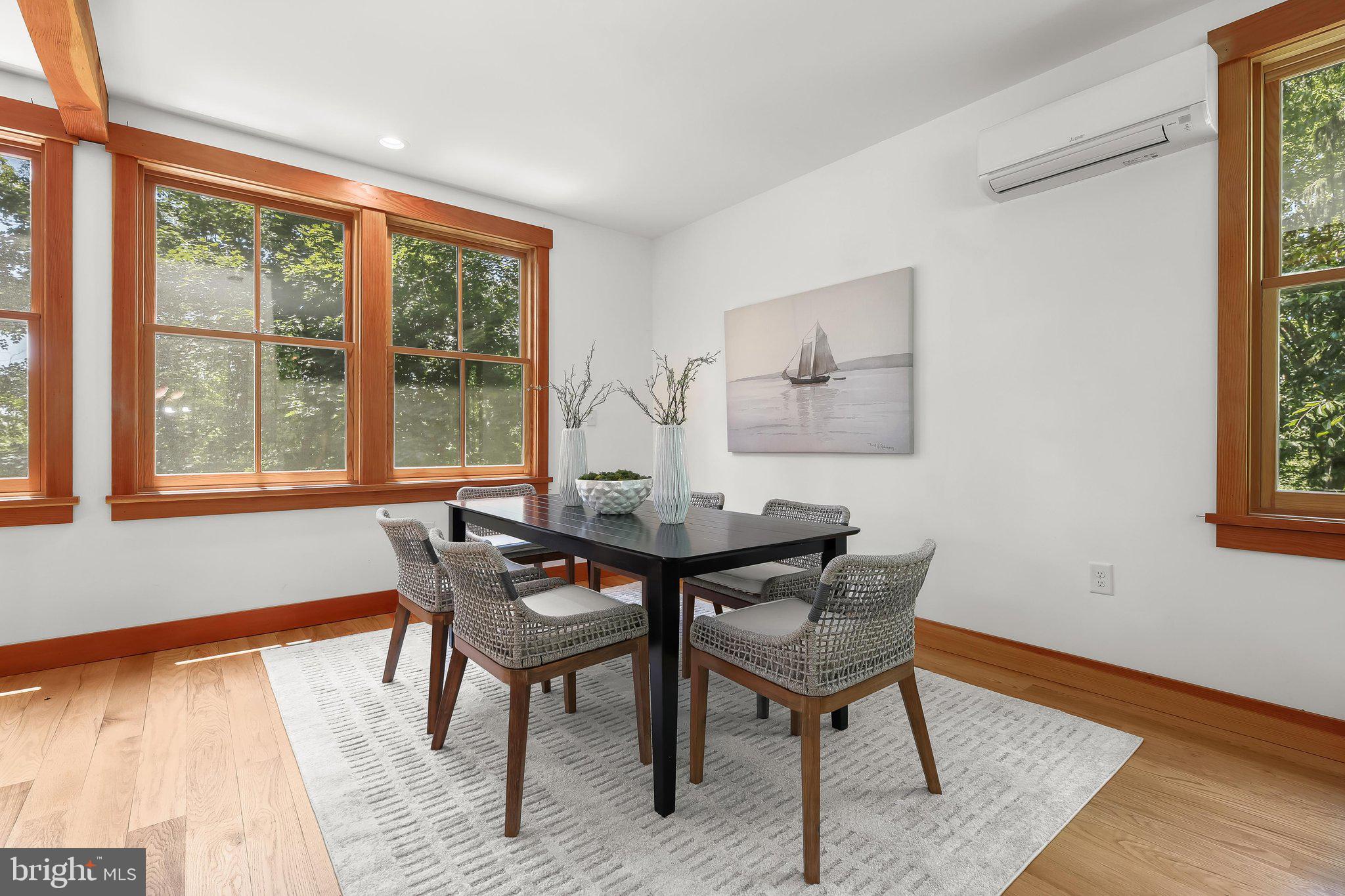 BRIAR CLIFF - Residential