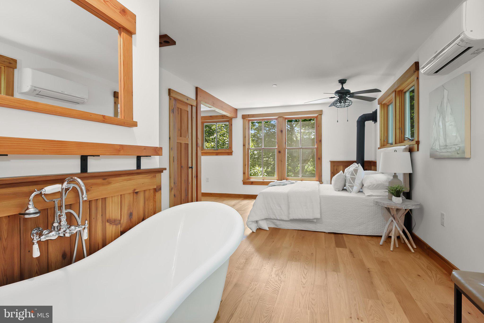 BRIAR CLIFF - Residential