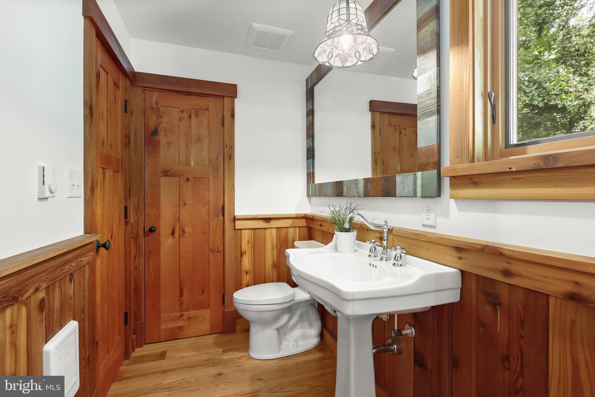 BRIAR CLIFF - Residential