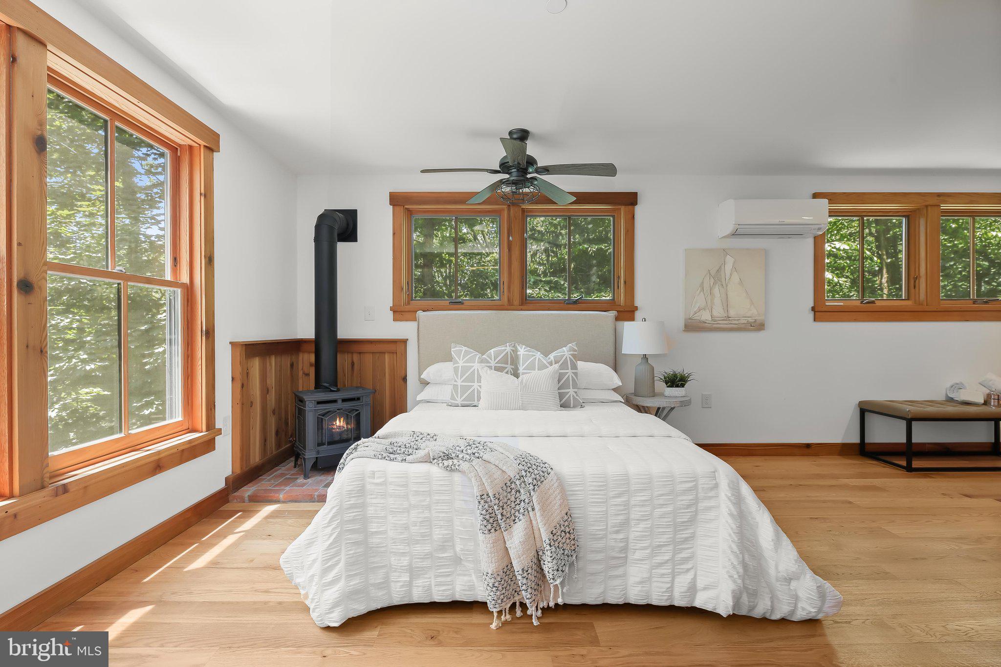 BRIAR CLIFF - Residential