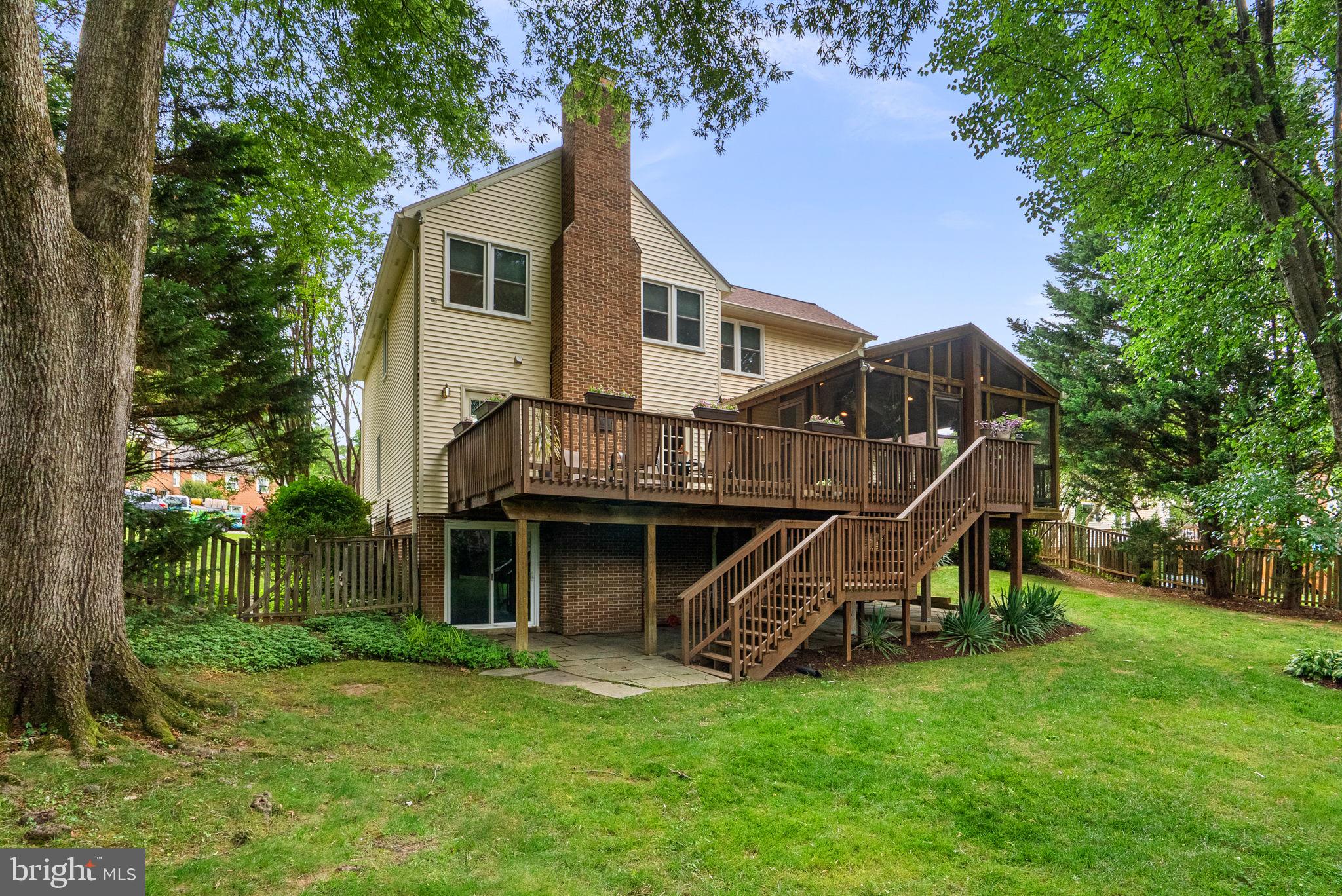 TIMBERLAWN - Residential
