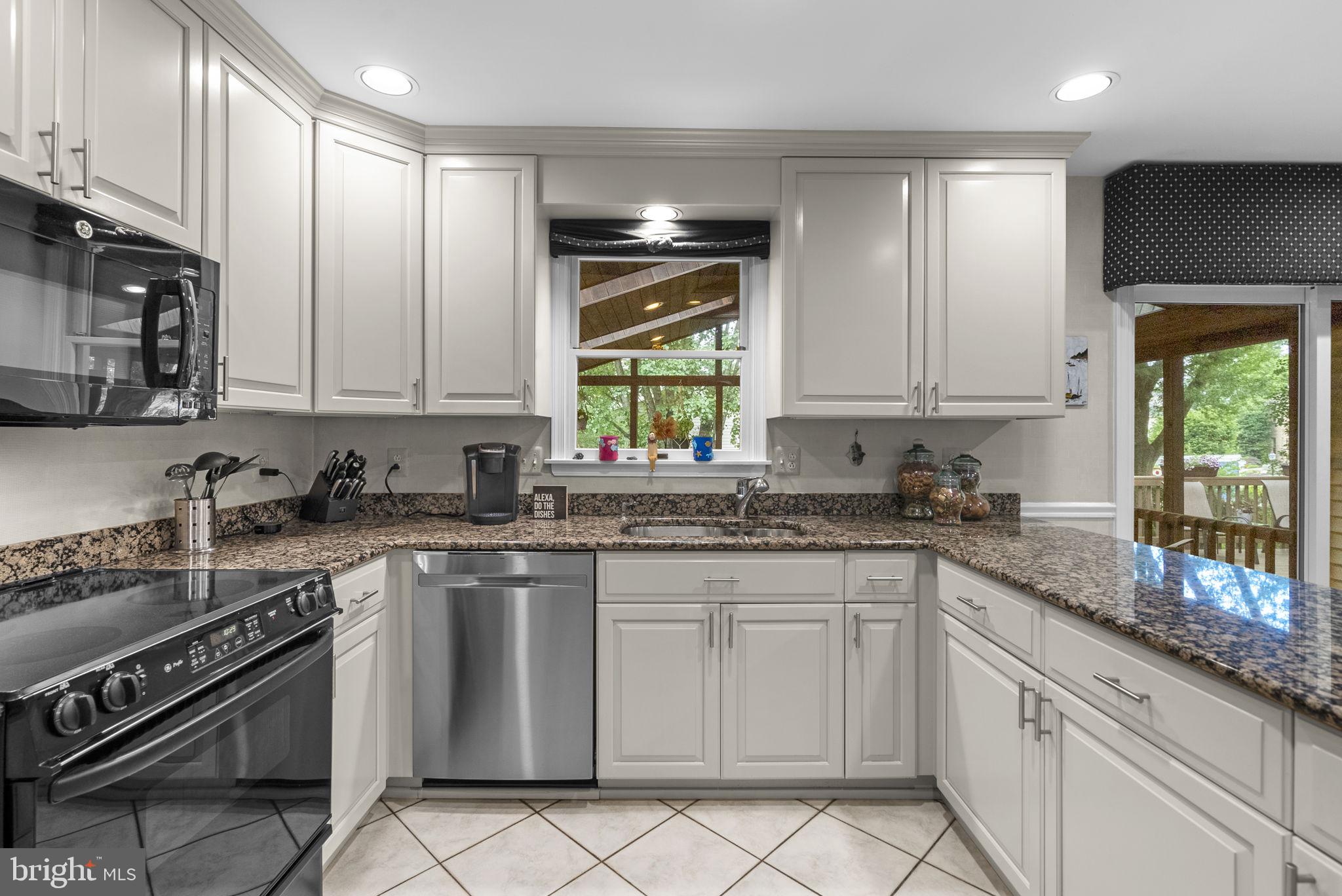 TIMBERLAWN - Residential